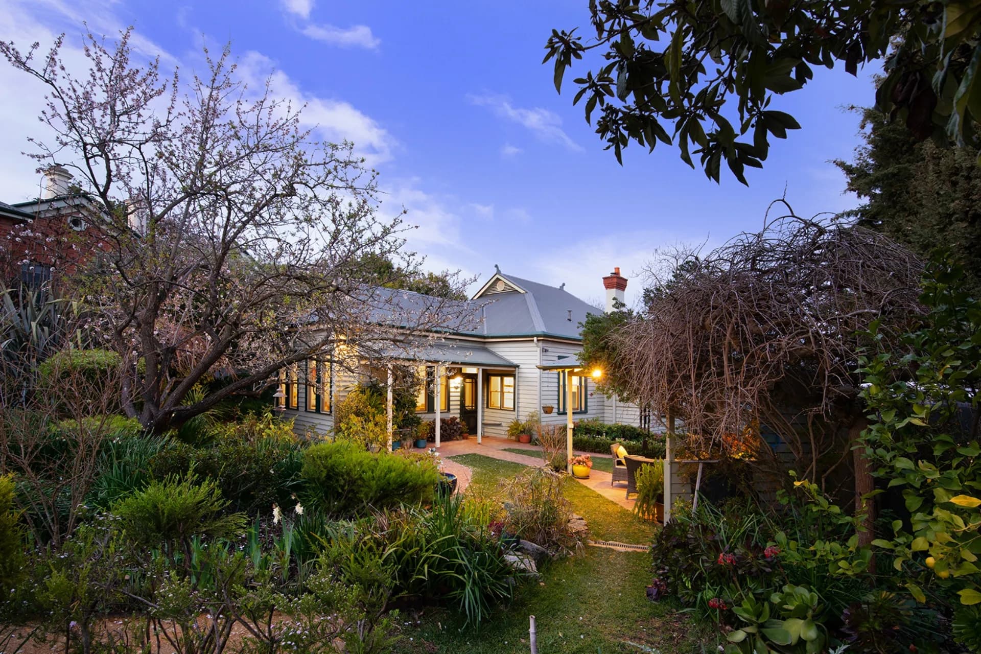 71 Old Violet  Street, Ironbark - Thumbnail 3