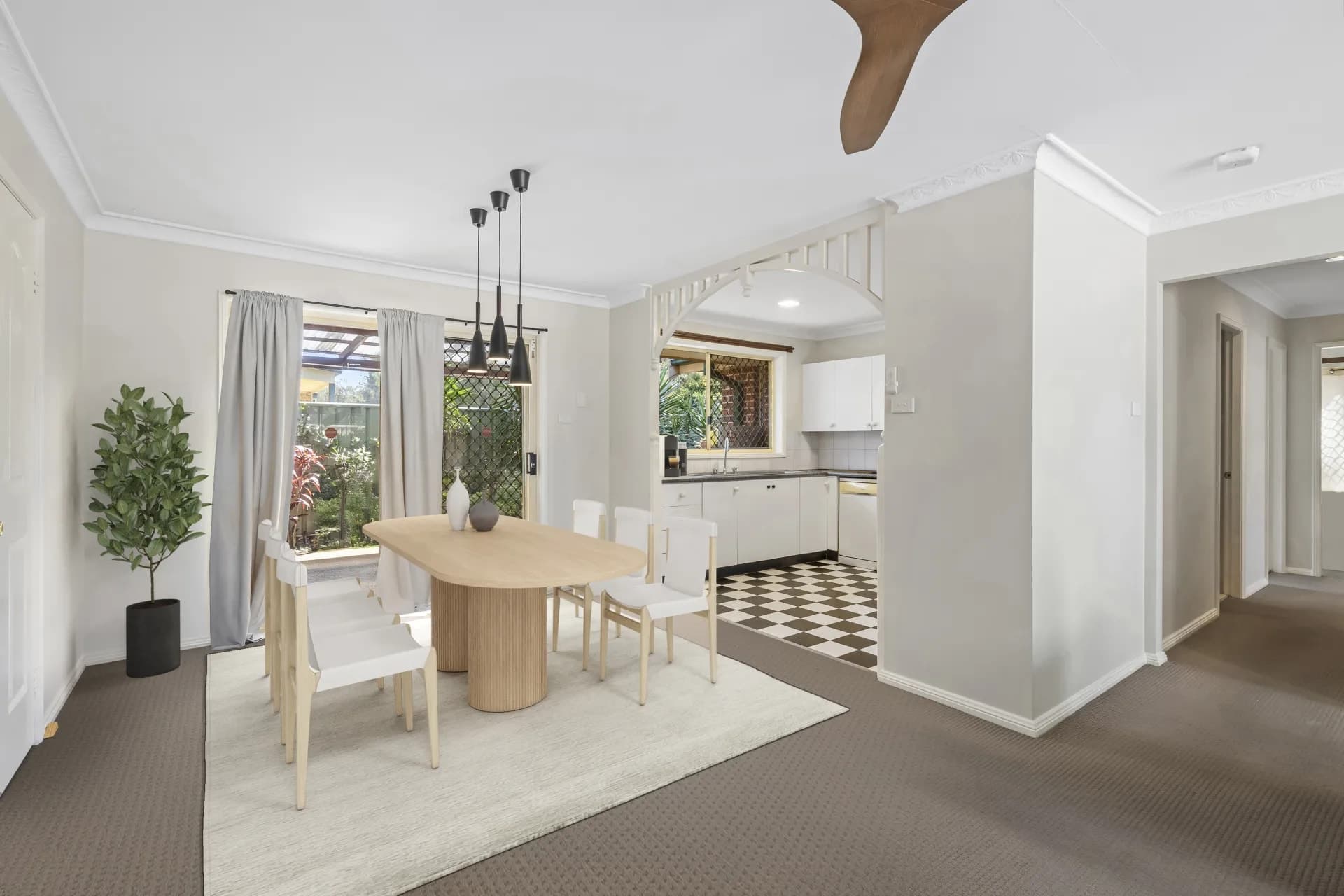 2/15 Gordon Road, Empire Bay - Thumbnail 5