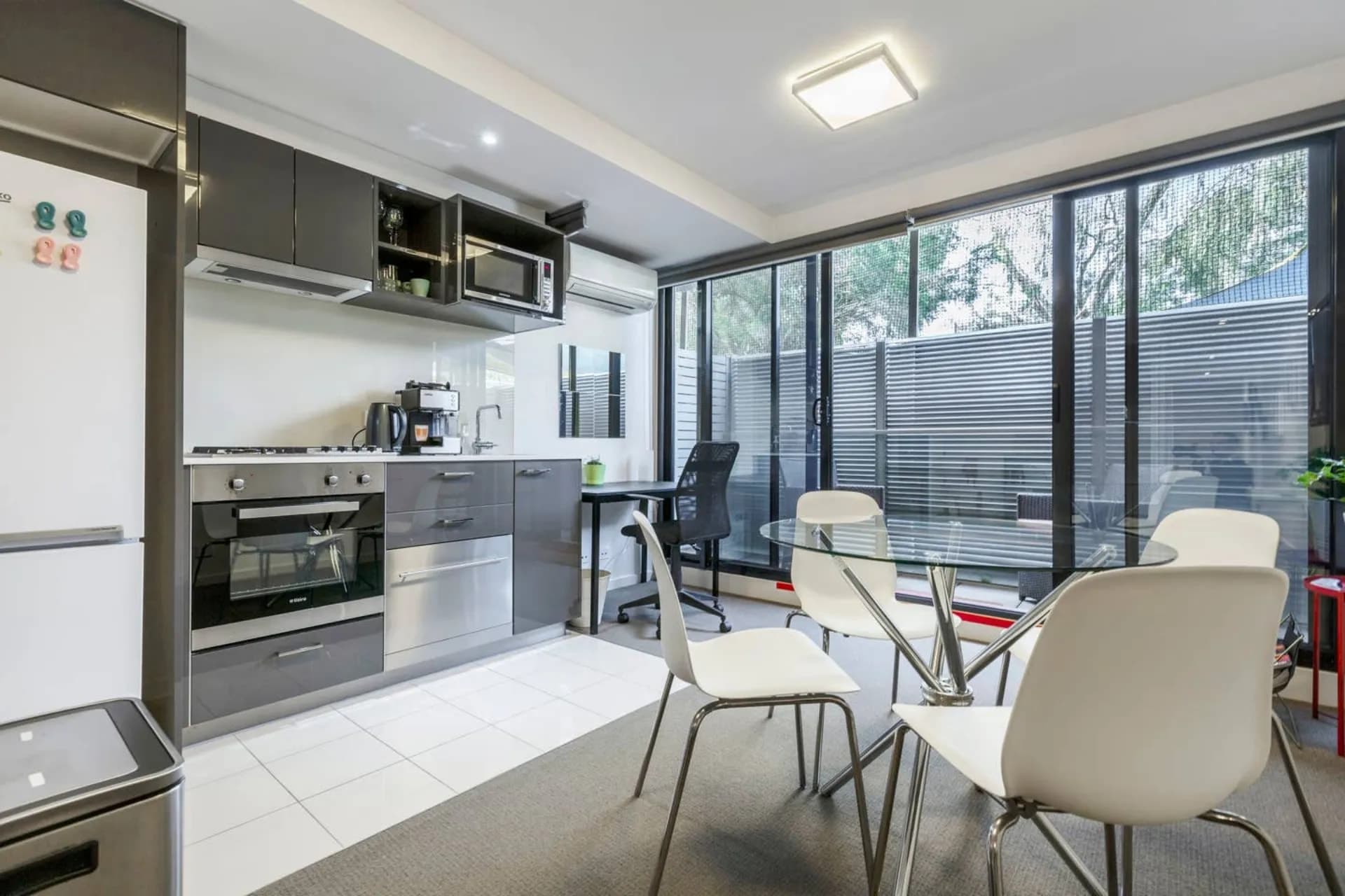 105/211 Dorcas Street, South Melbourne - Image 1