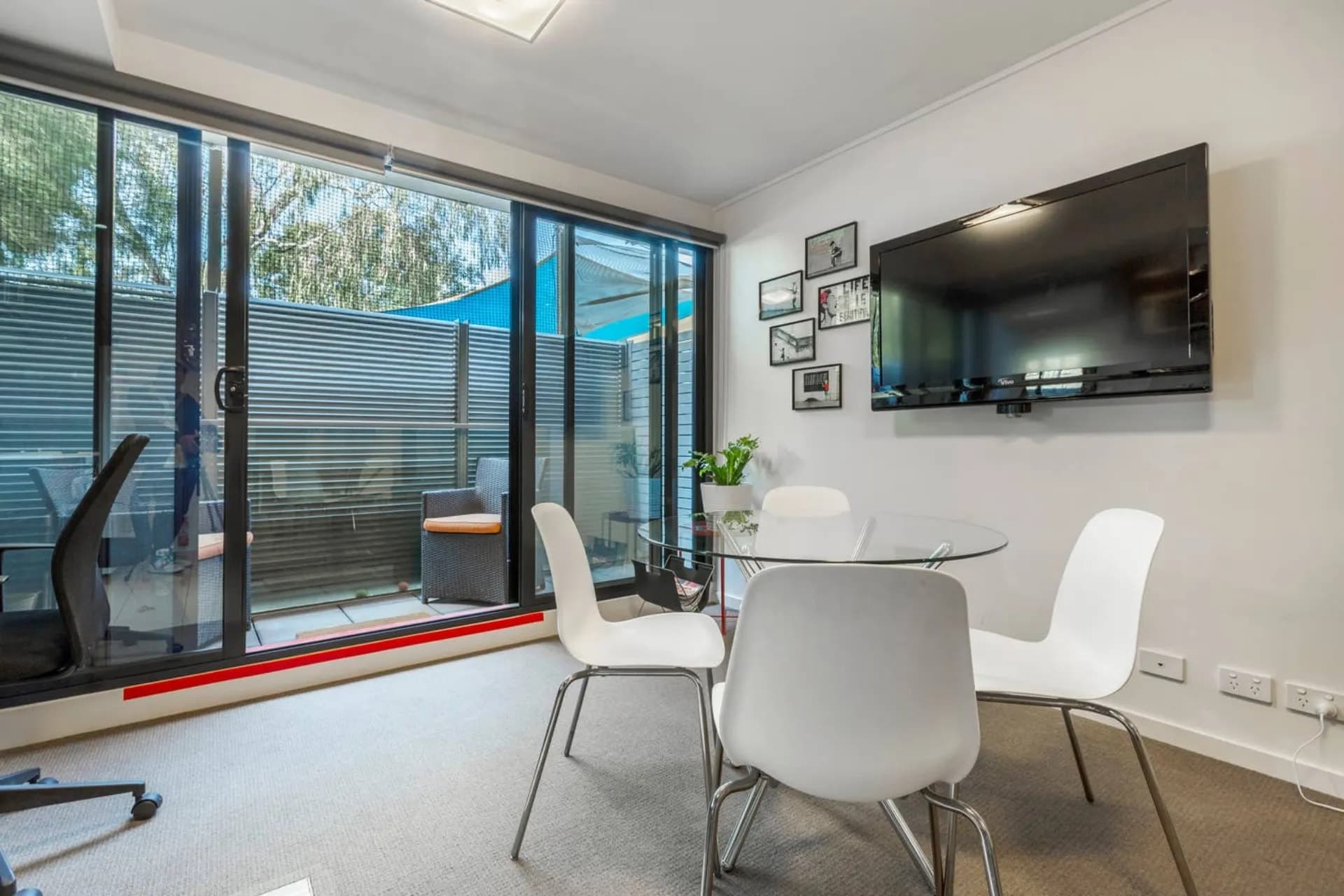 105/211 Dorcas Street, South Melbourne - Thumbnail 2