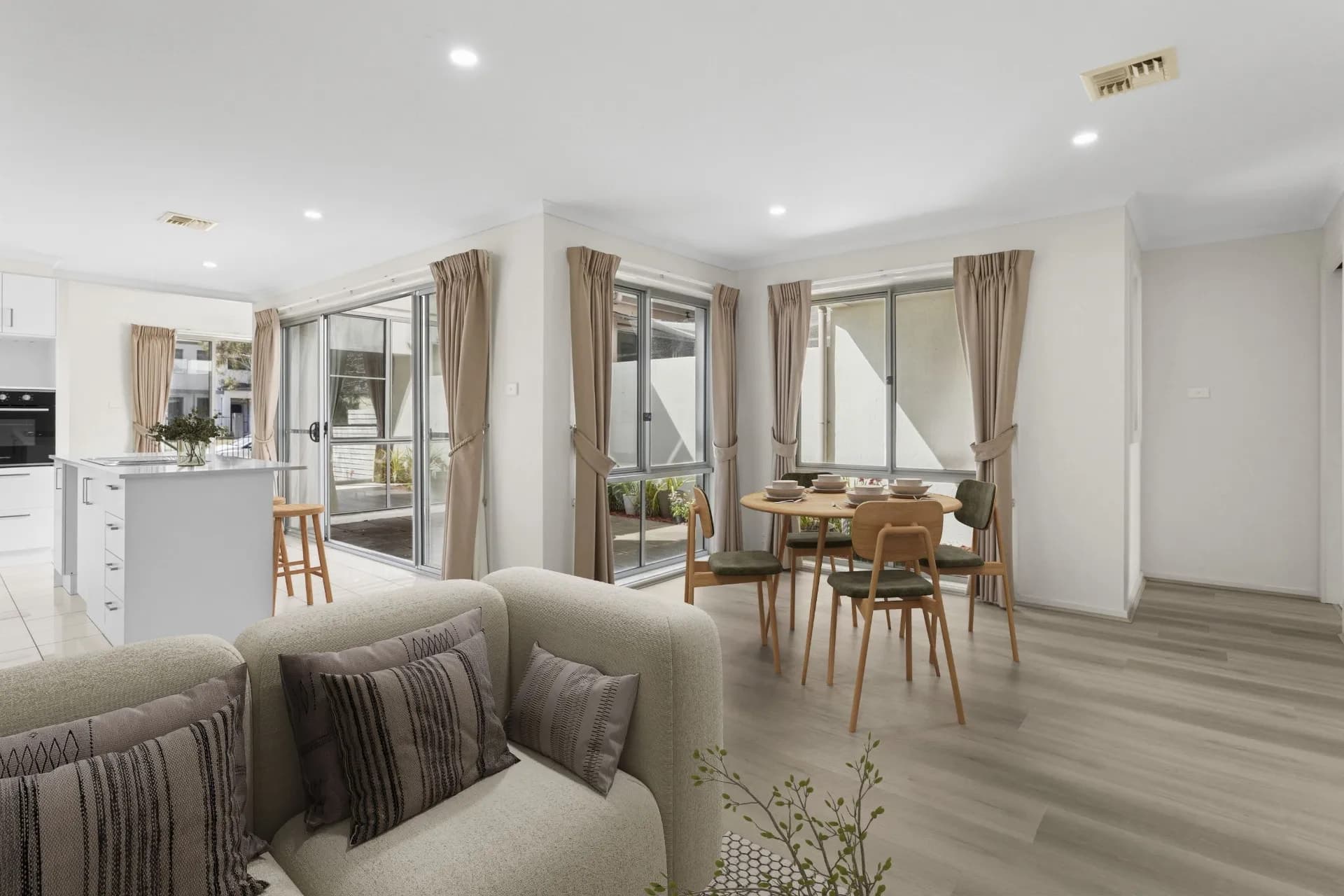 66 Thynne Street, Bruce - Image 1