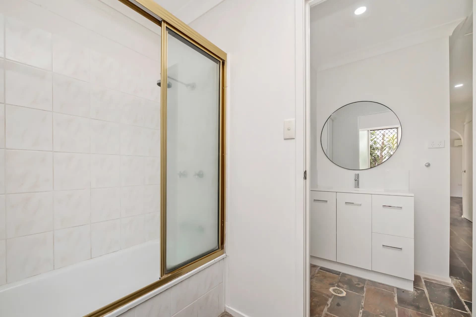 30 Leila  Avenue, Rasmussen - Thumbnail 5