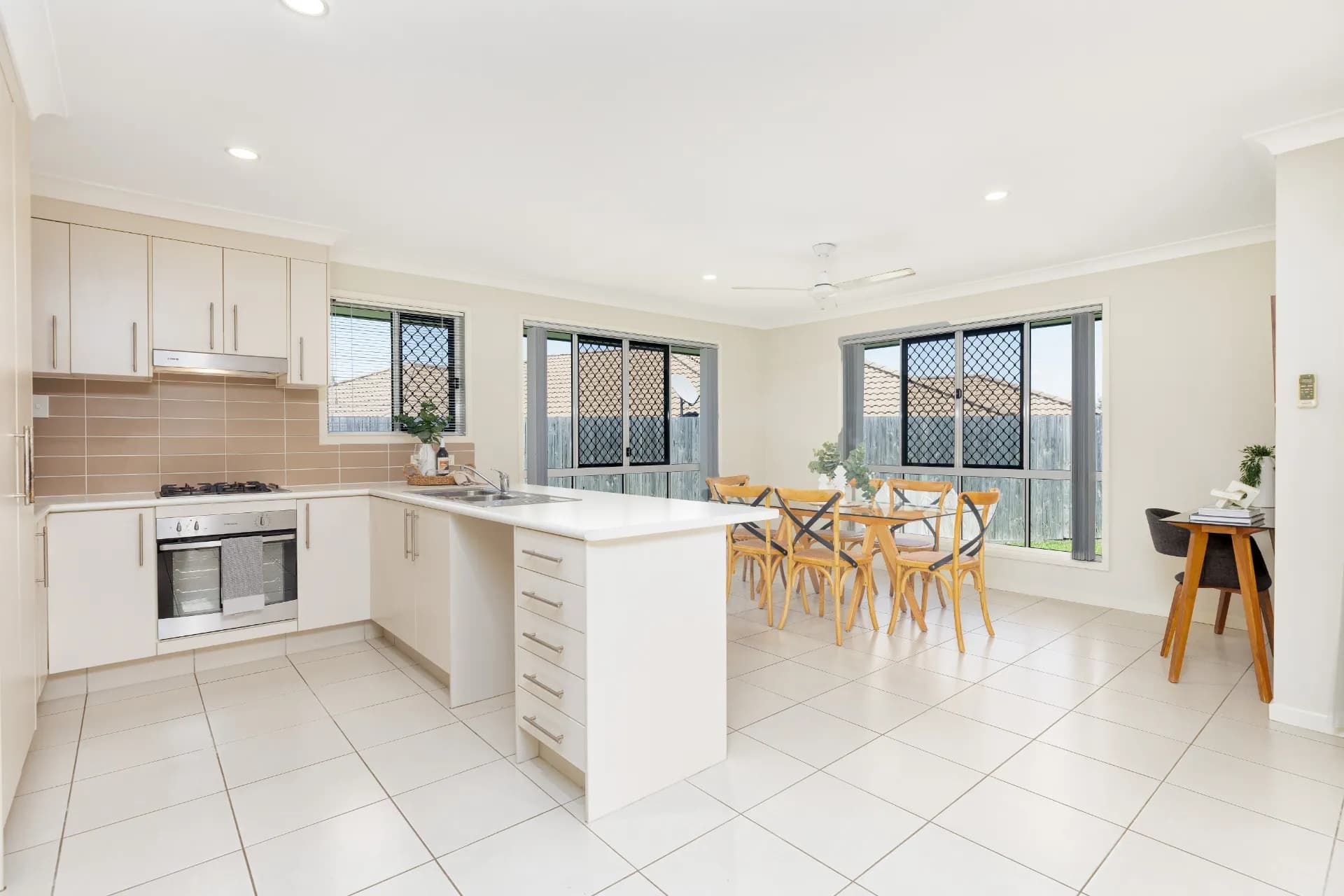 75 Sears Parade, North Lakes., North Lakes - Thumbnail 8