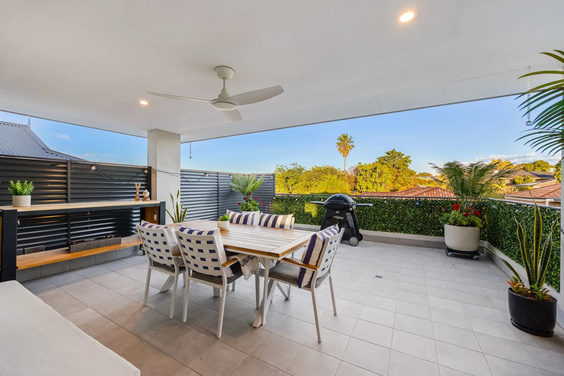 10/12 Heath Road, Kalamunda - Image 1
