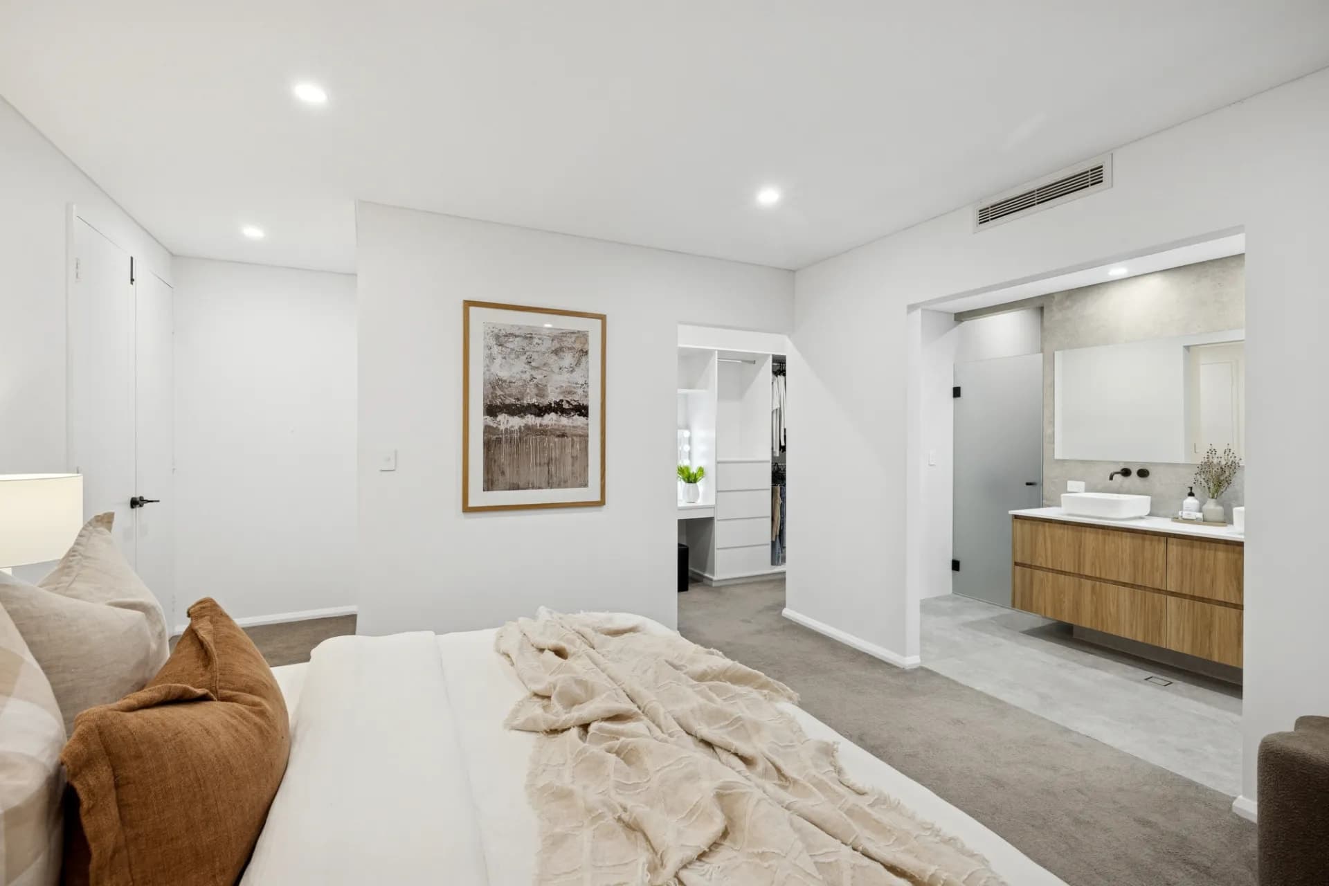 11A West Parade, Hazelmere - Thumbnail 4