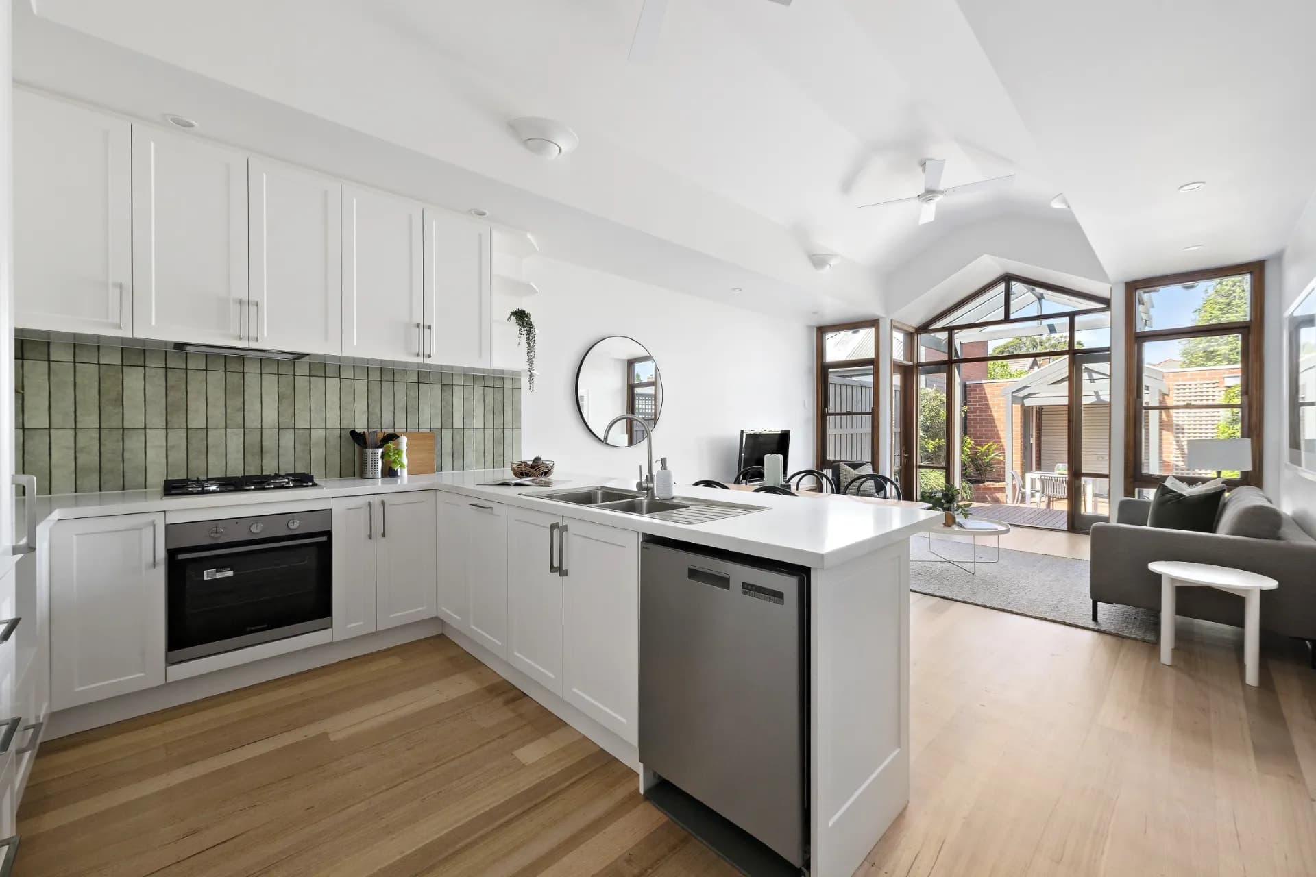 70 Alfred Street, Prahran - Thumbnail 3