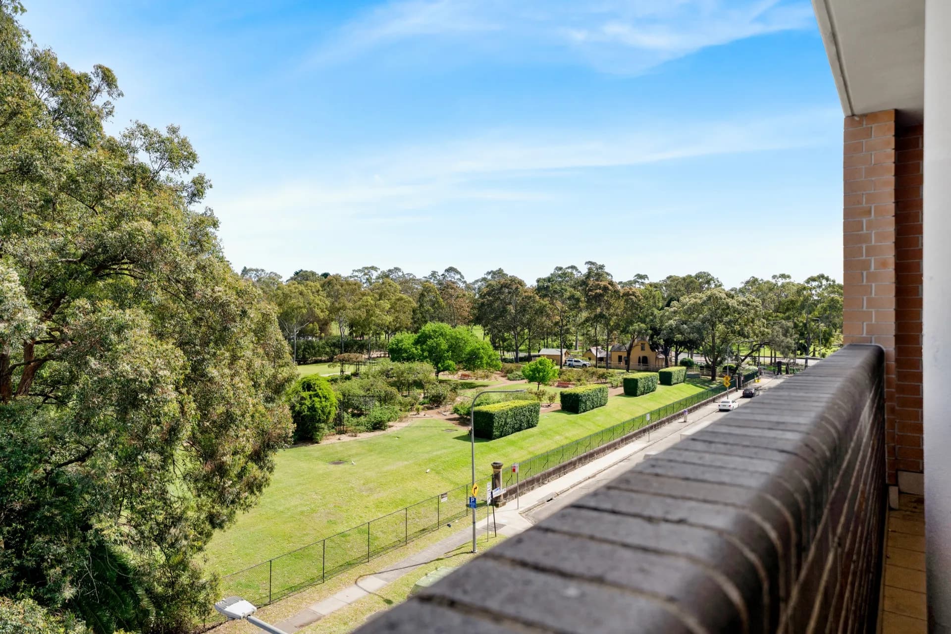 14/1 Hunter Street, Parramatta., Parramatta - Thumbnail 5