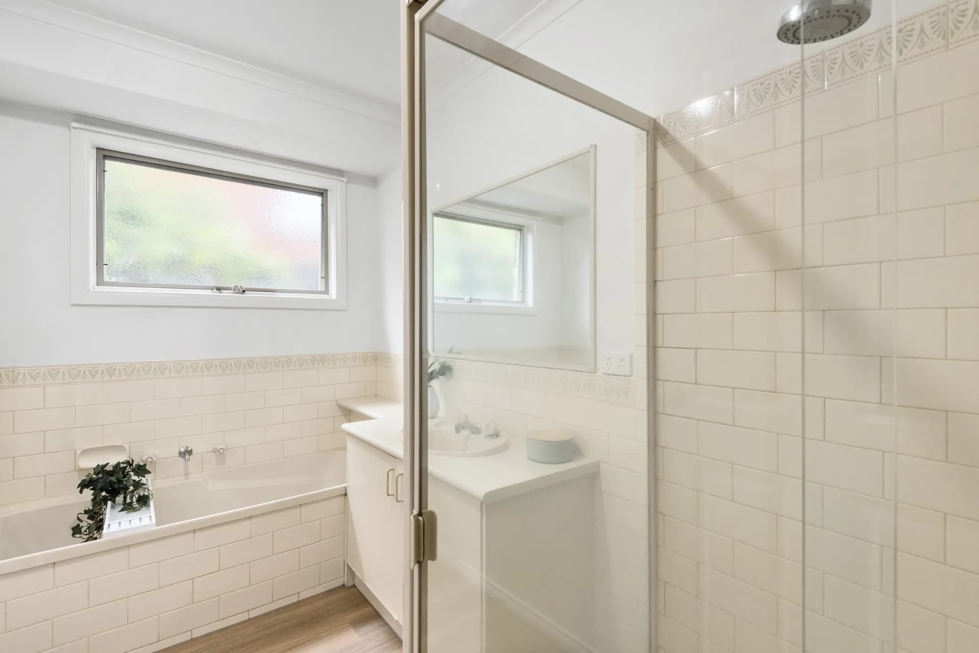 102  Croydon Hills  Drive, Croydon Hills - Thumbnail 8