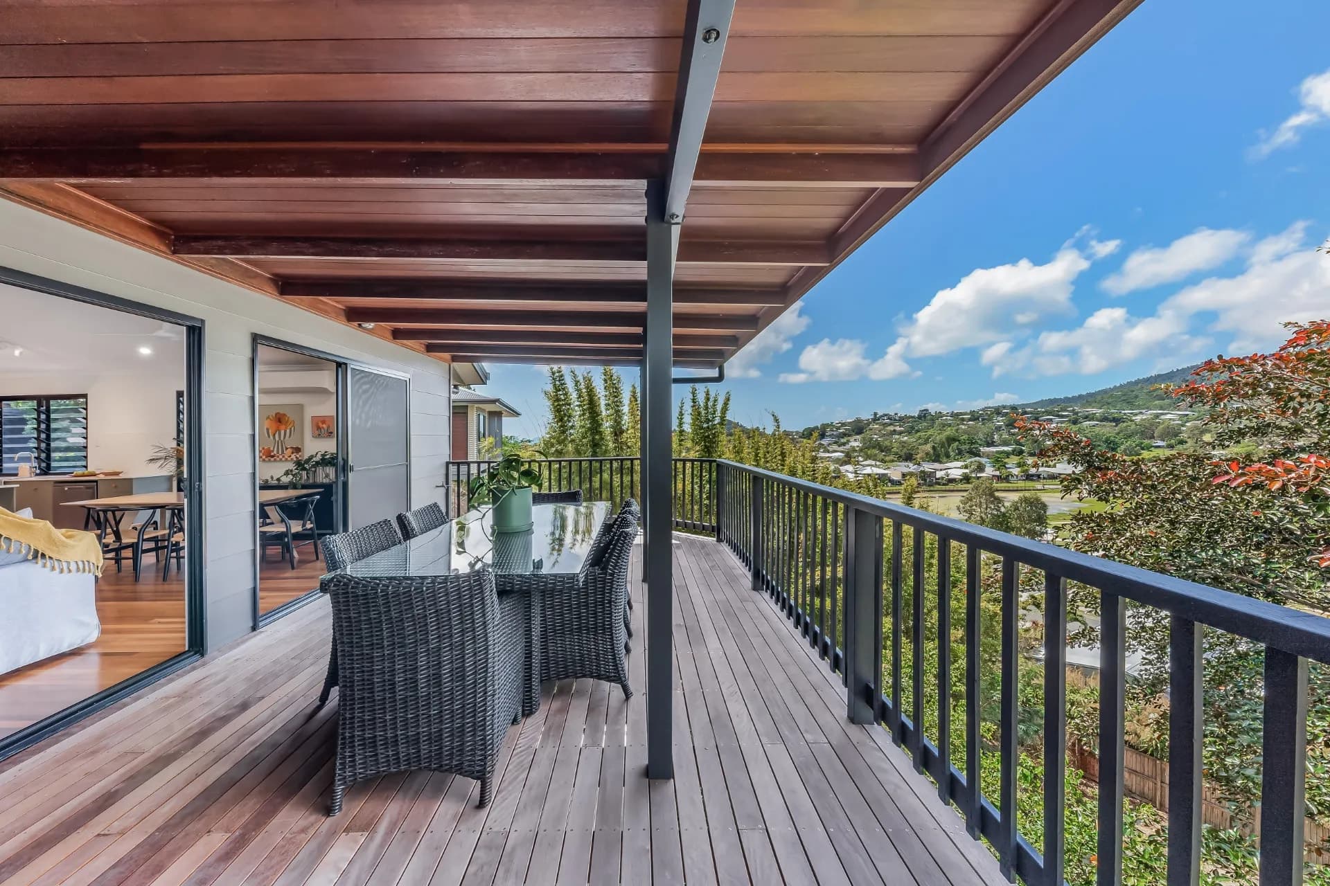 21 Daydream Court, Cannonvale., Cannonvale - Image 1