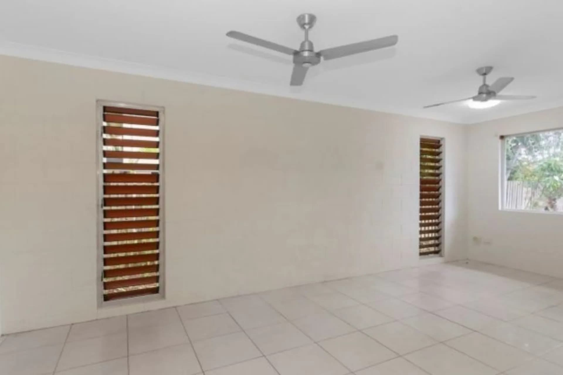 19 Woodland  Court, Deeragun - Thumbnail 4