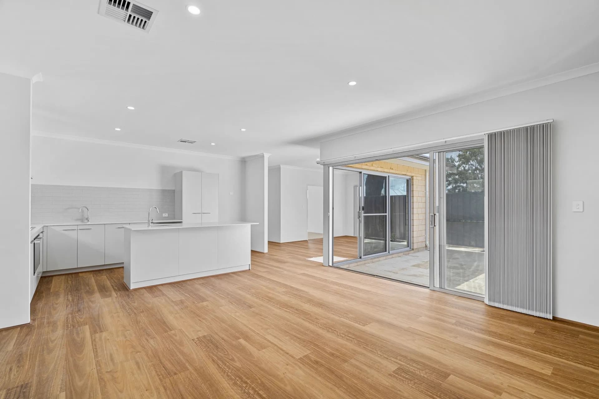 85 Leisure Way, Halls Head, WA, Halls Head - Thumbnail 7