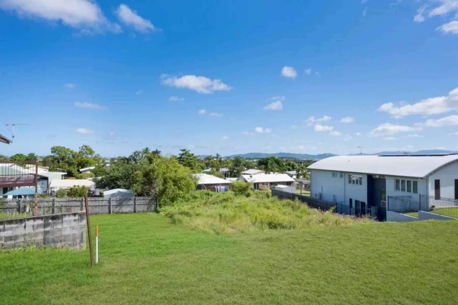 13 Glasgow  Avenue, Mount Louisa - Image 1
