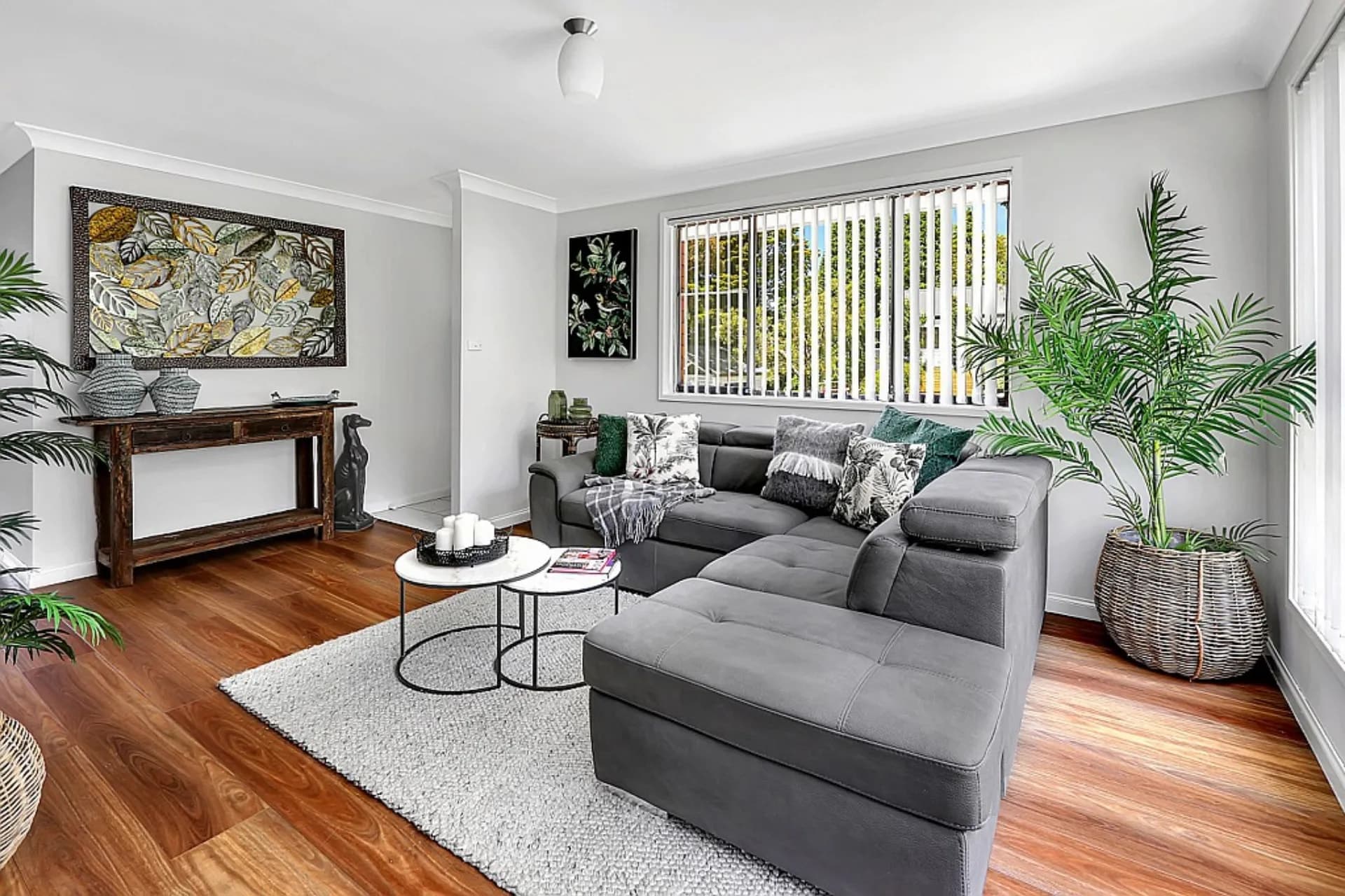 157 Hat Hill  Road, Blackheath., Blackheath - Thumbnail 2