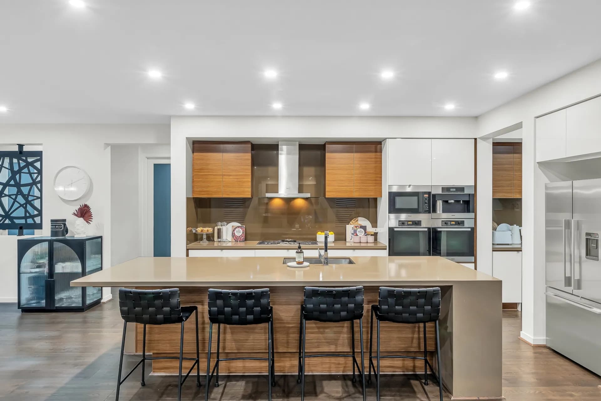 37 Palmers  Road, Williams Landing - Thumbnail 5