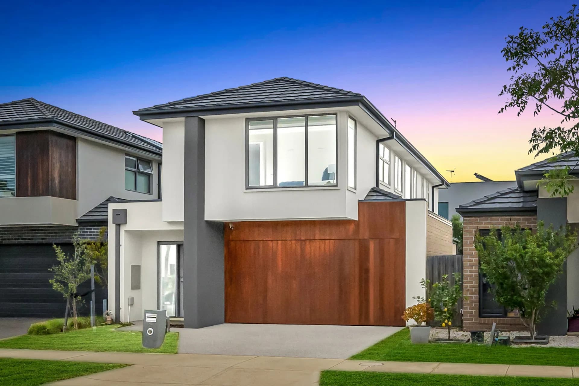 24 Hartwood  Avenue, Williams Landing - Thumbnail 2