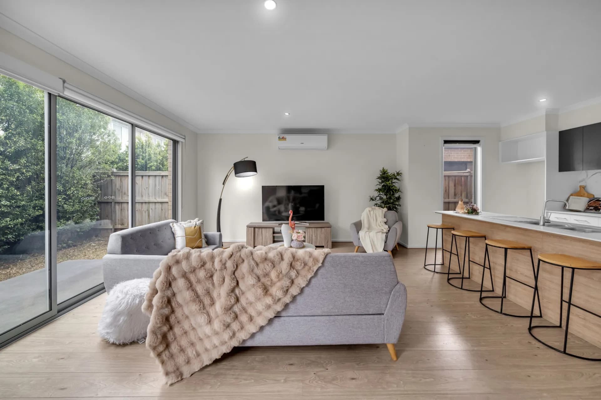 24 Hartwood  Avenue, Williams Landing - Thumbnail 6