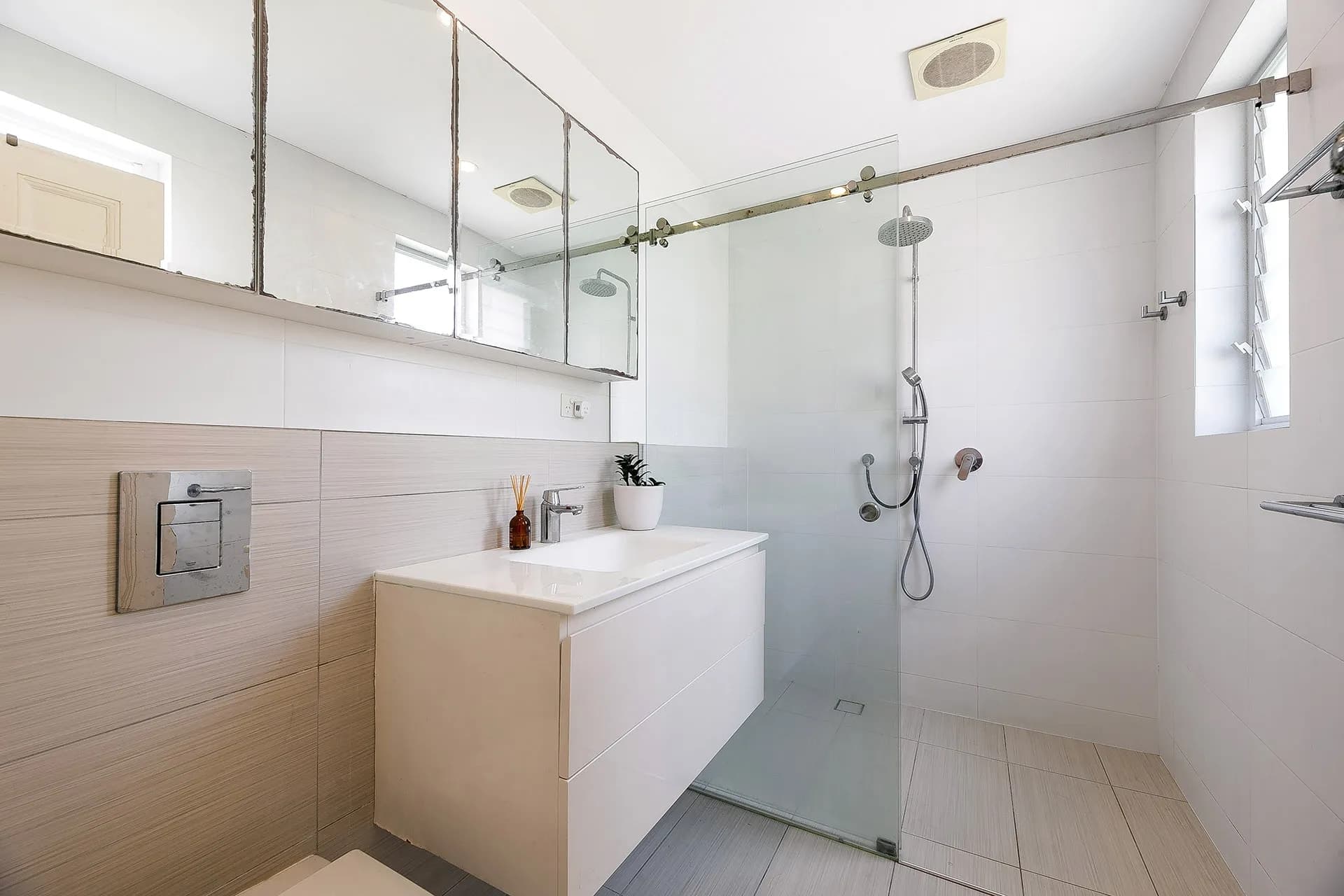 34 Lindsay Street, Burwood - Thumbnail 8