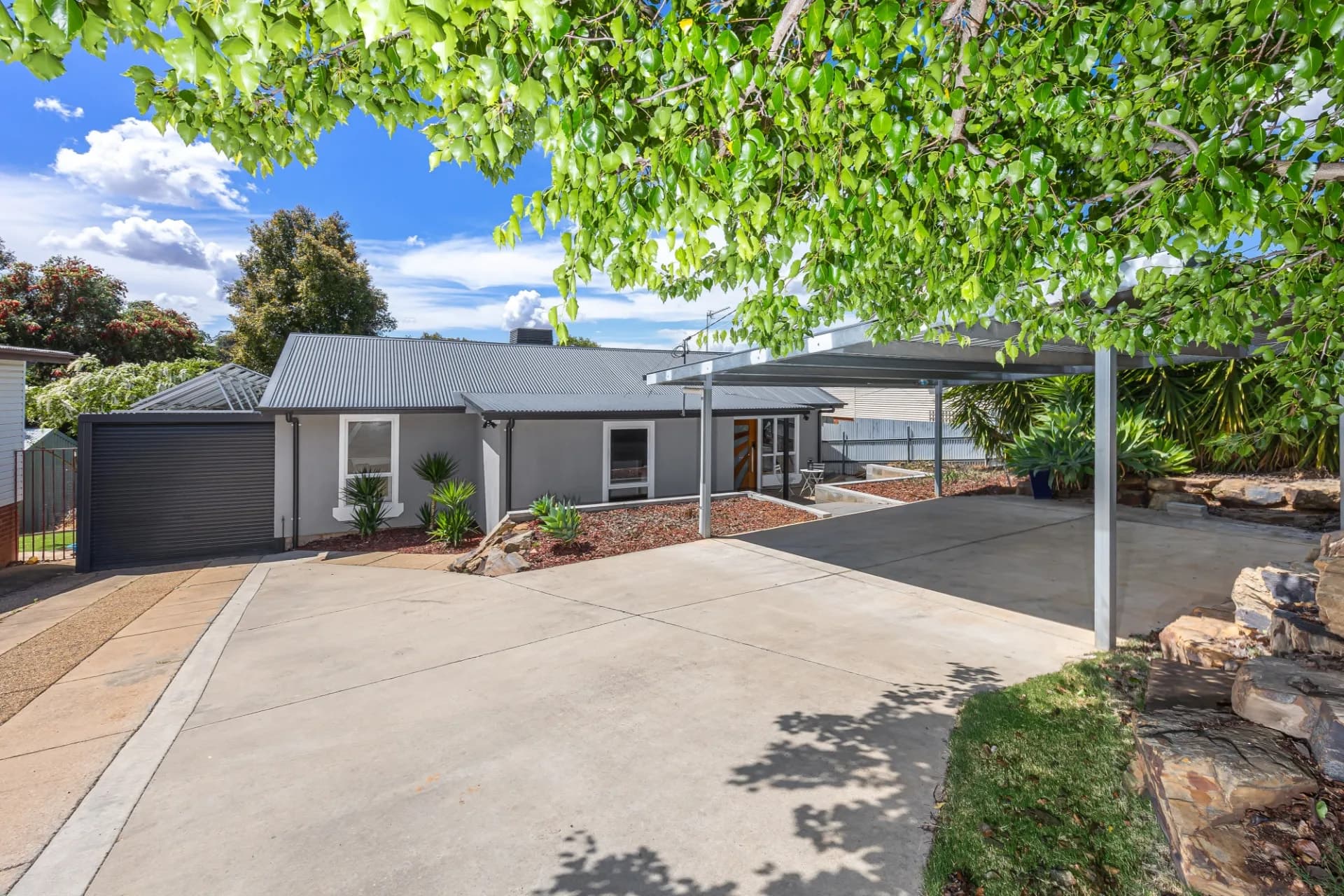 37 Warrawong Street, Kooringal - Image 1