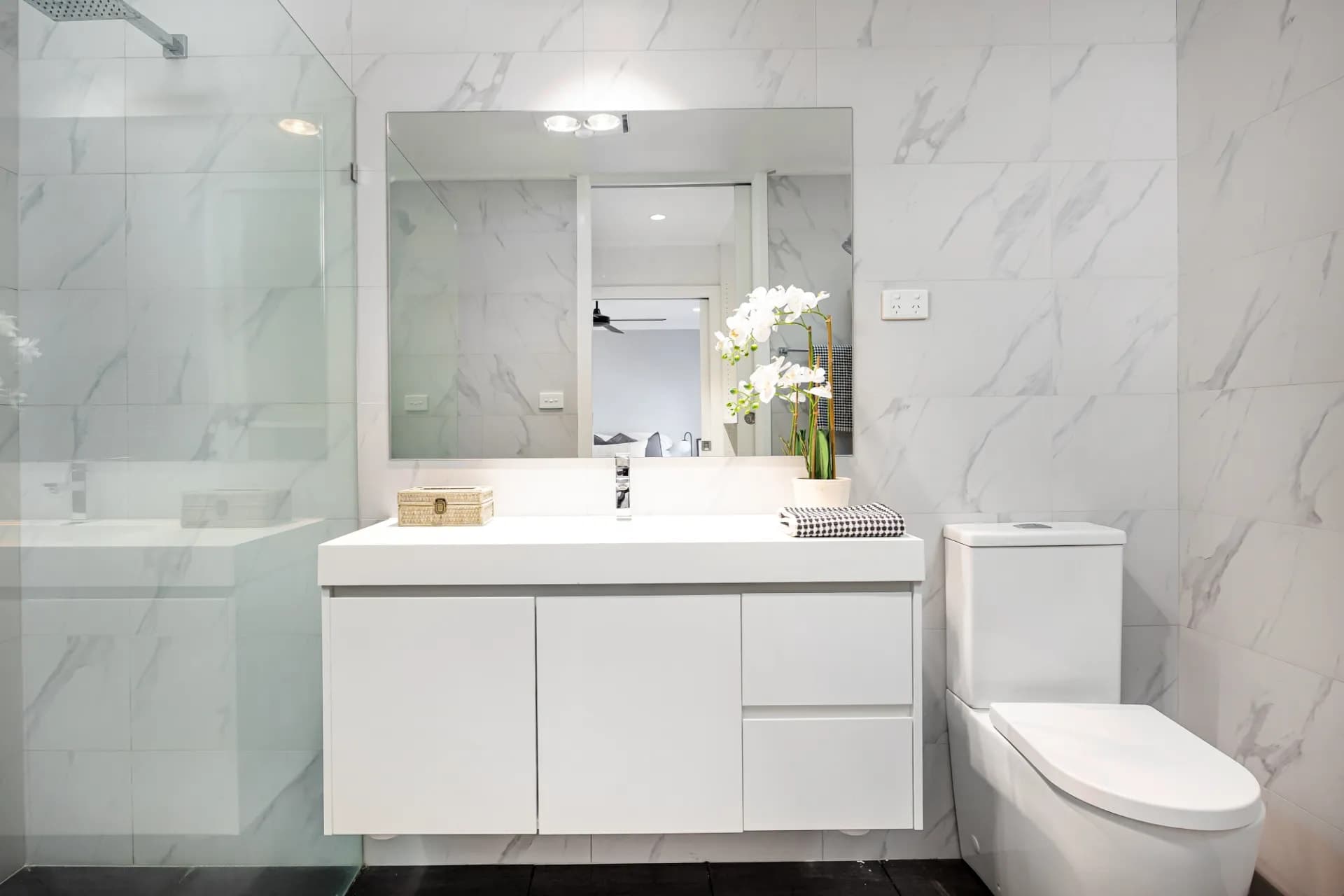 37 Warrawong Street, Kooringal - Thumbnail 7