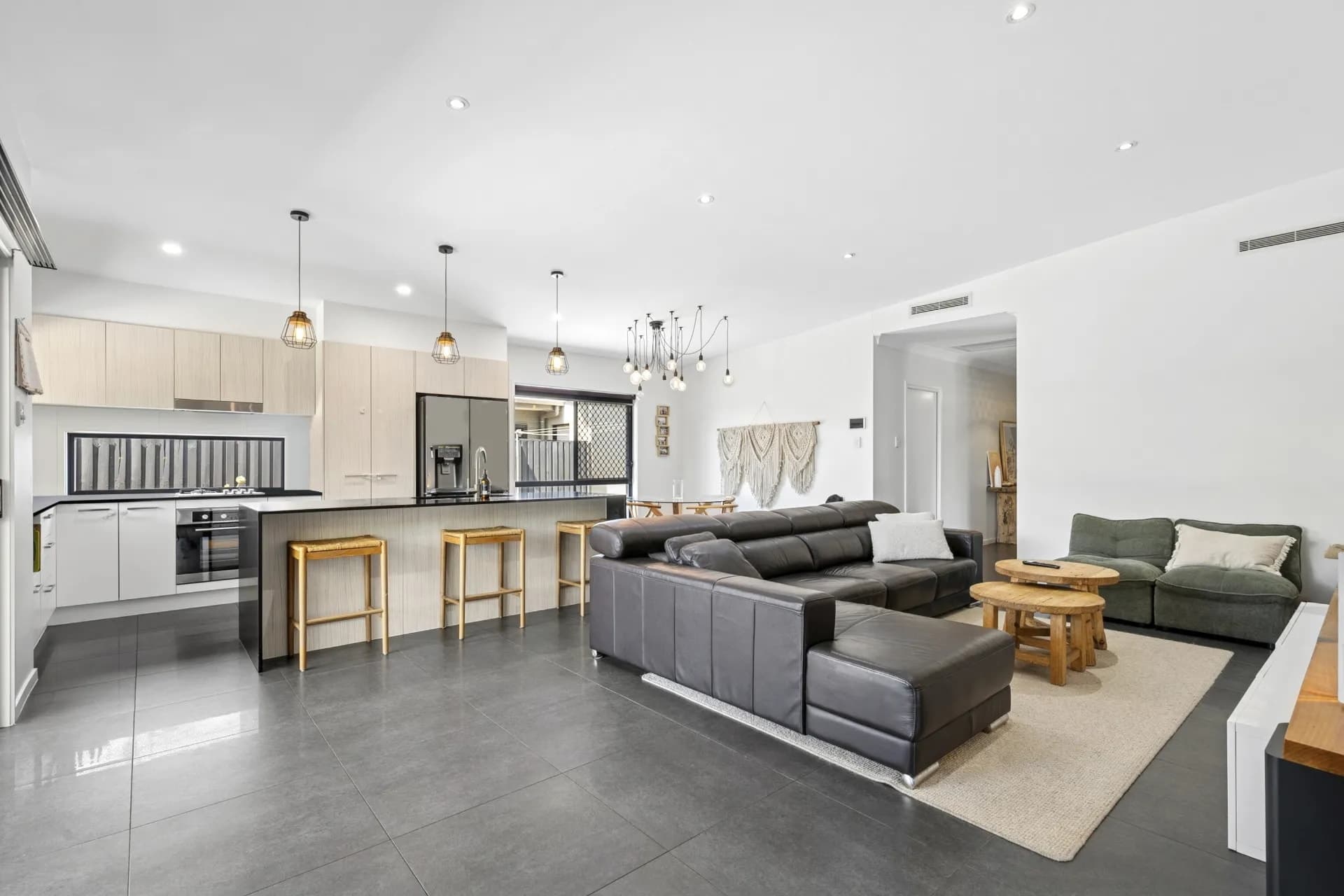 22 Corella Street, Forest Glen - Thumbnail 4