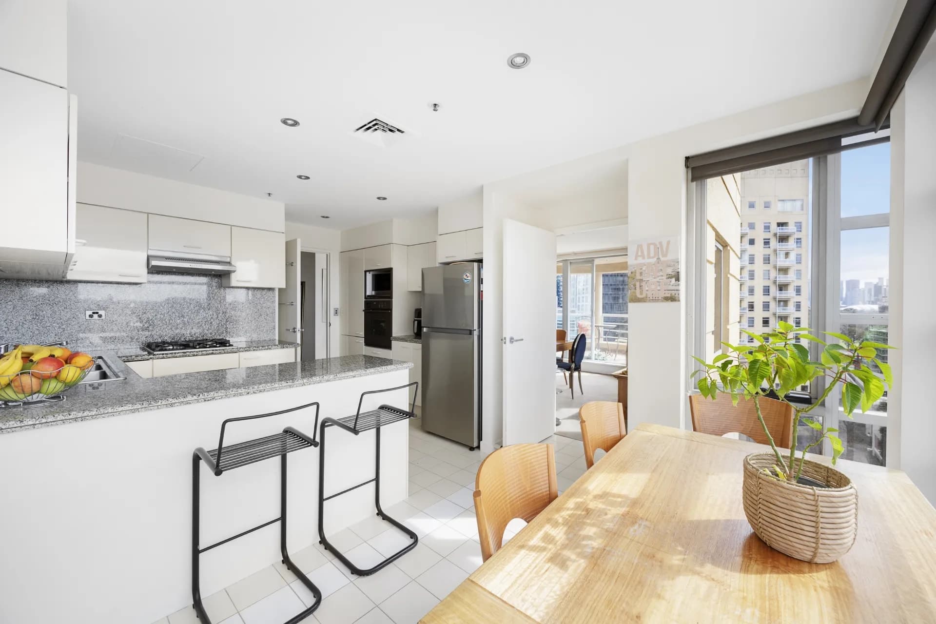 1004/7 River Street, South Yarra - Thumbnail 4