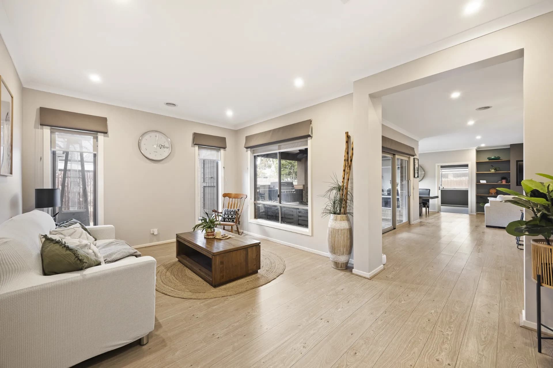 15 Wedderburn Avenue, Eynesbury - Thumbnail 2