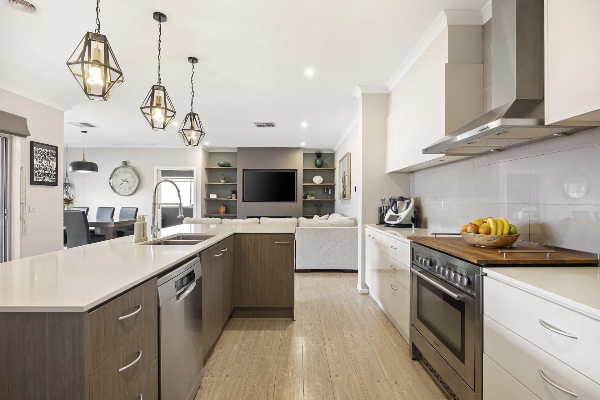 15 Wedderburn Avenue, Eynesbury - Thumbnail 6