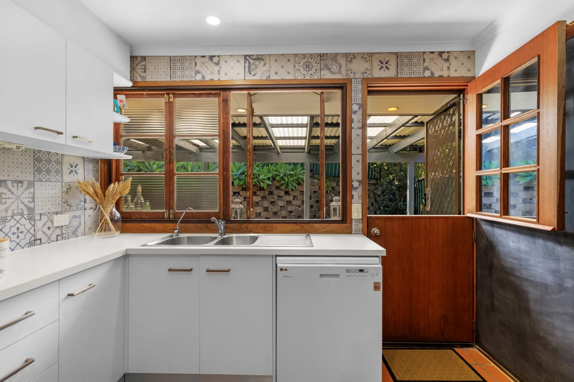 27/13-25 Cannington Place, Helensvale., Helensvale - Thumbnail 5