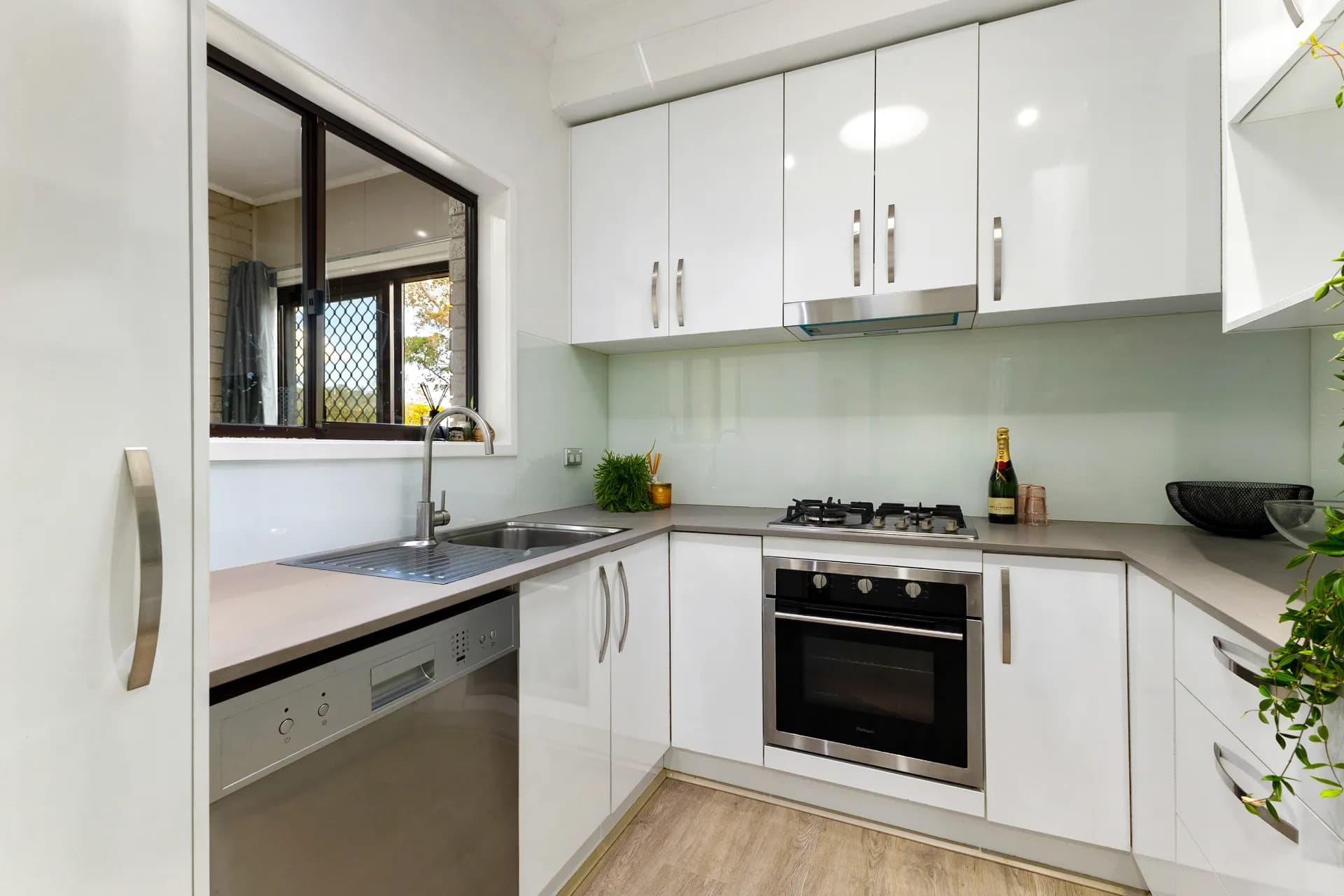 2/73 Bruce Road, Glenbrook - Thumbnail 2
