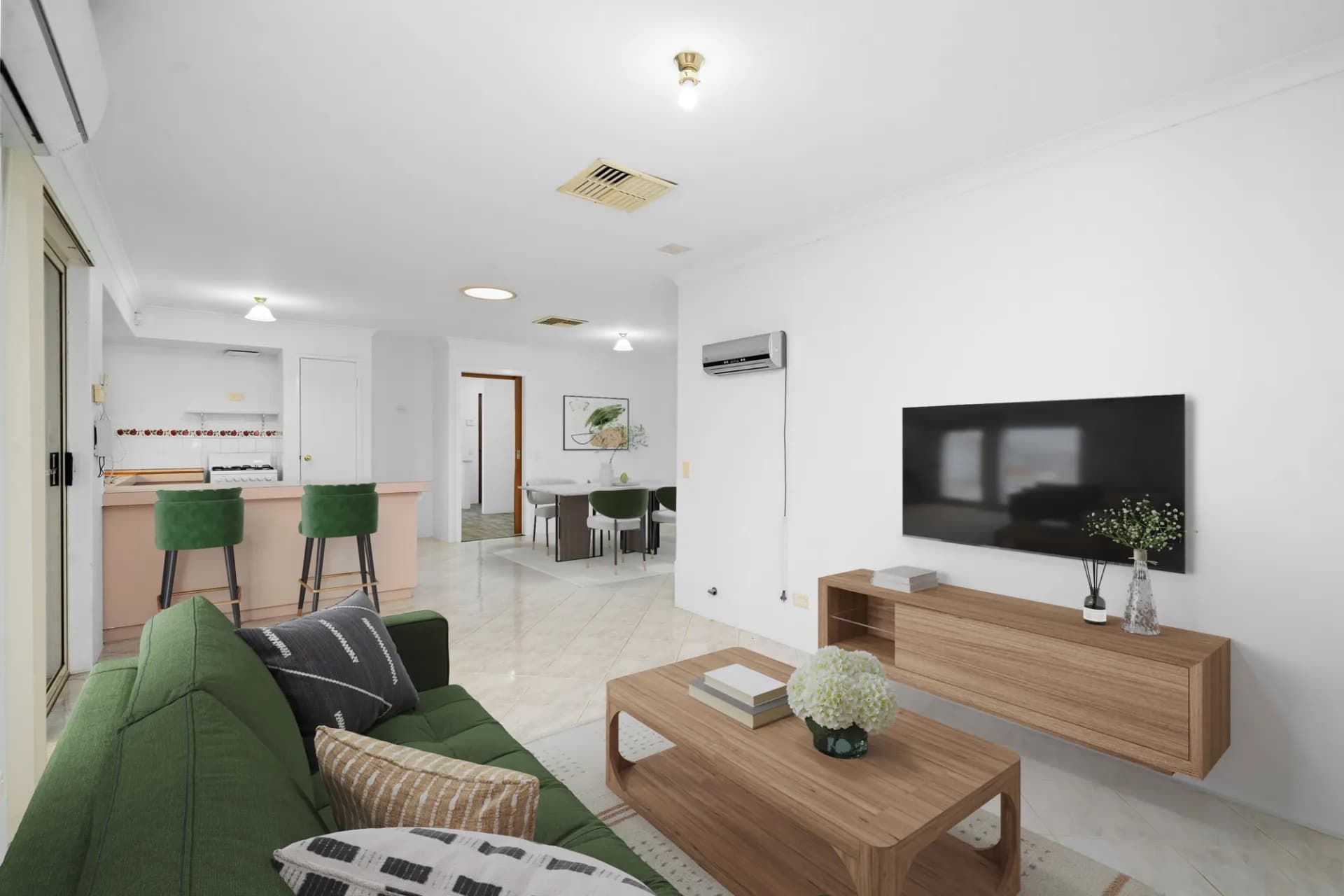 29 Misty Meander, Greenfields., Greenfields - Thumbnail 4