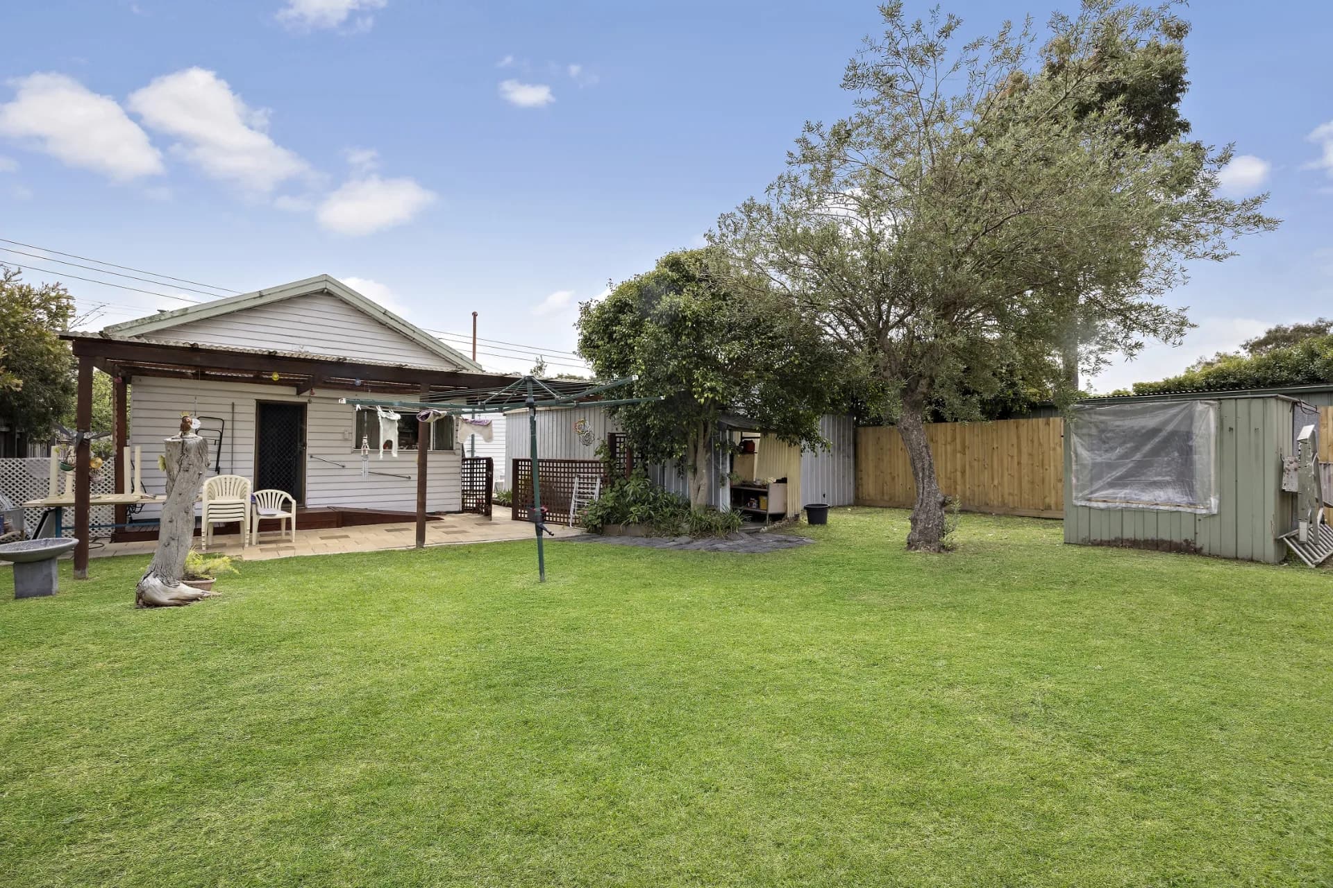 490 Bluff  Road, Hampton East - Thumbnail 4