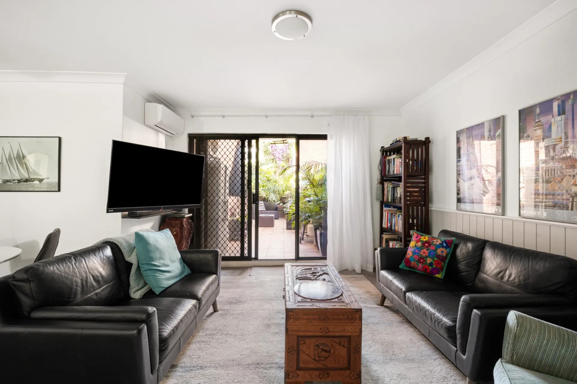 25/137-147 Forbes Street, Woolloomooloo - Image 1