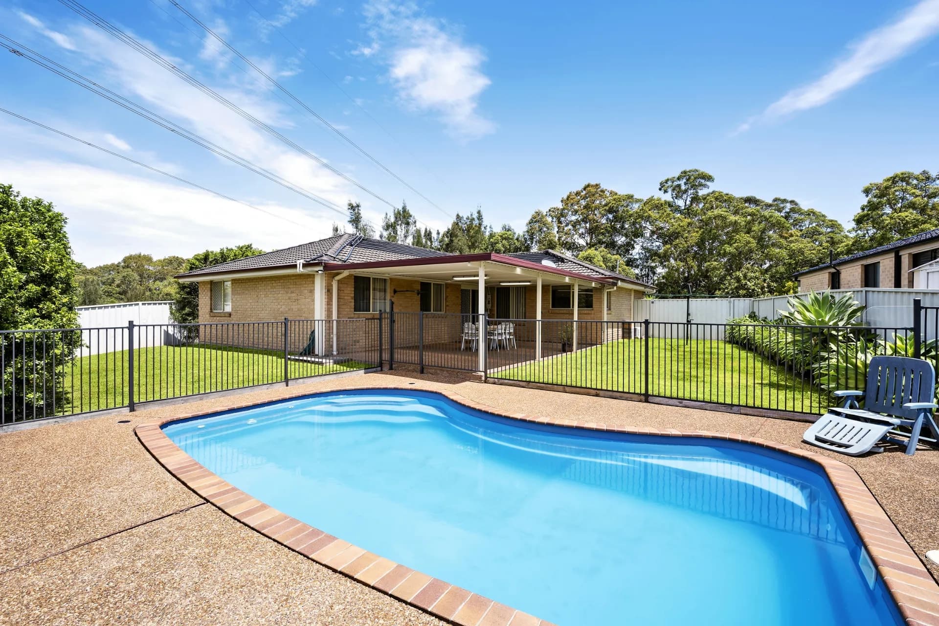 27 Albatross  Avenue, Cameron Park., Cameron Park - Thumbnail 2