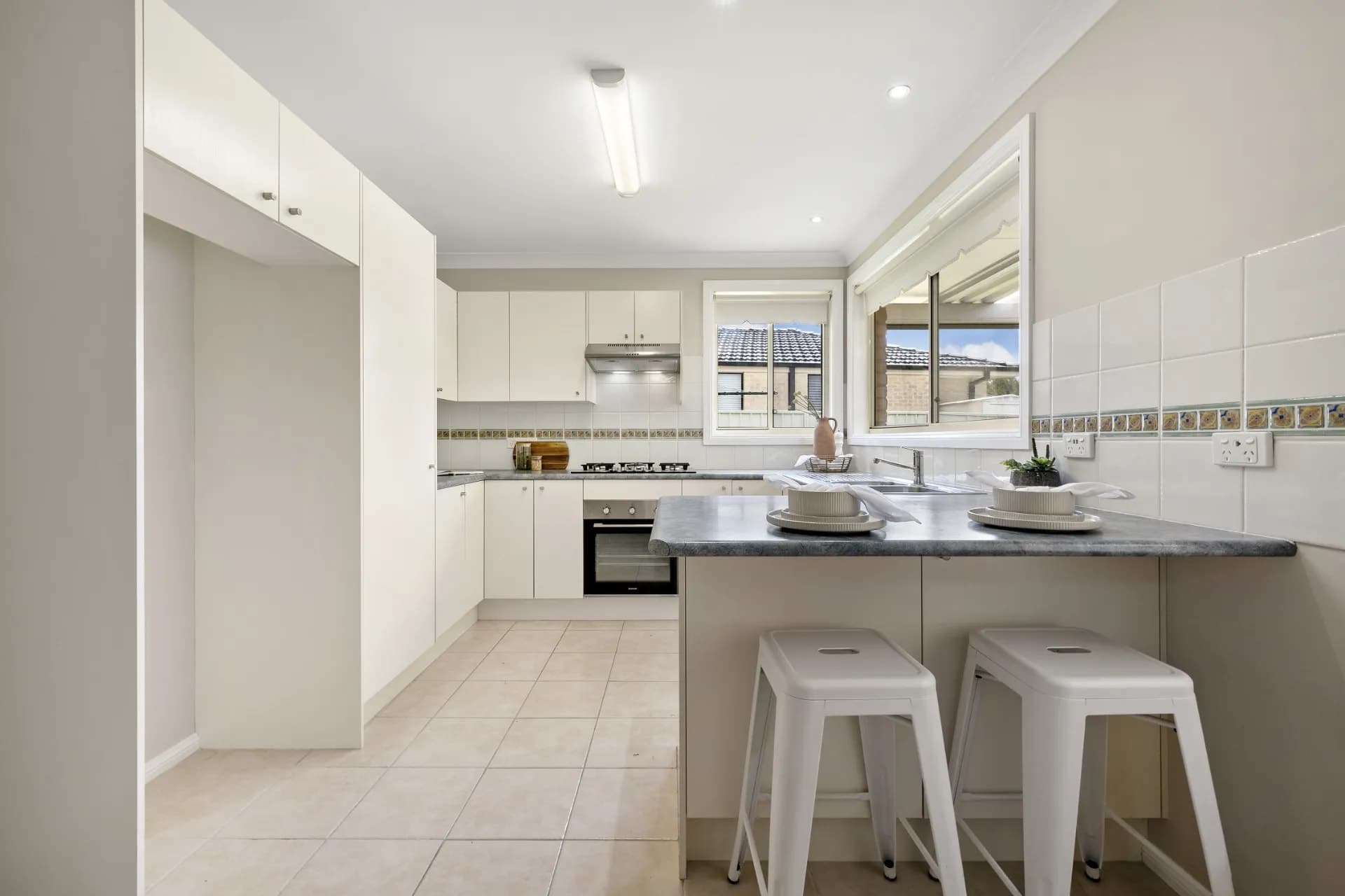 27 Albatross  Avenue, Cameron Park., Cameron Park - Thumbnail 4