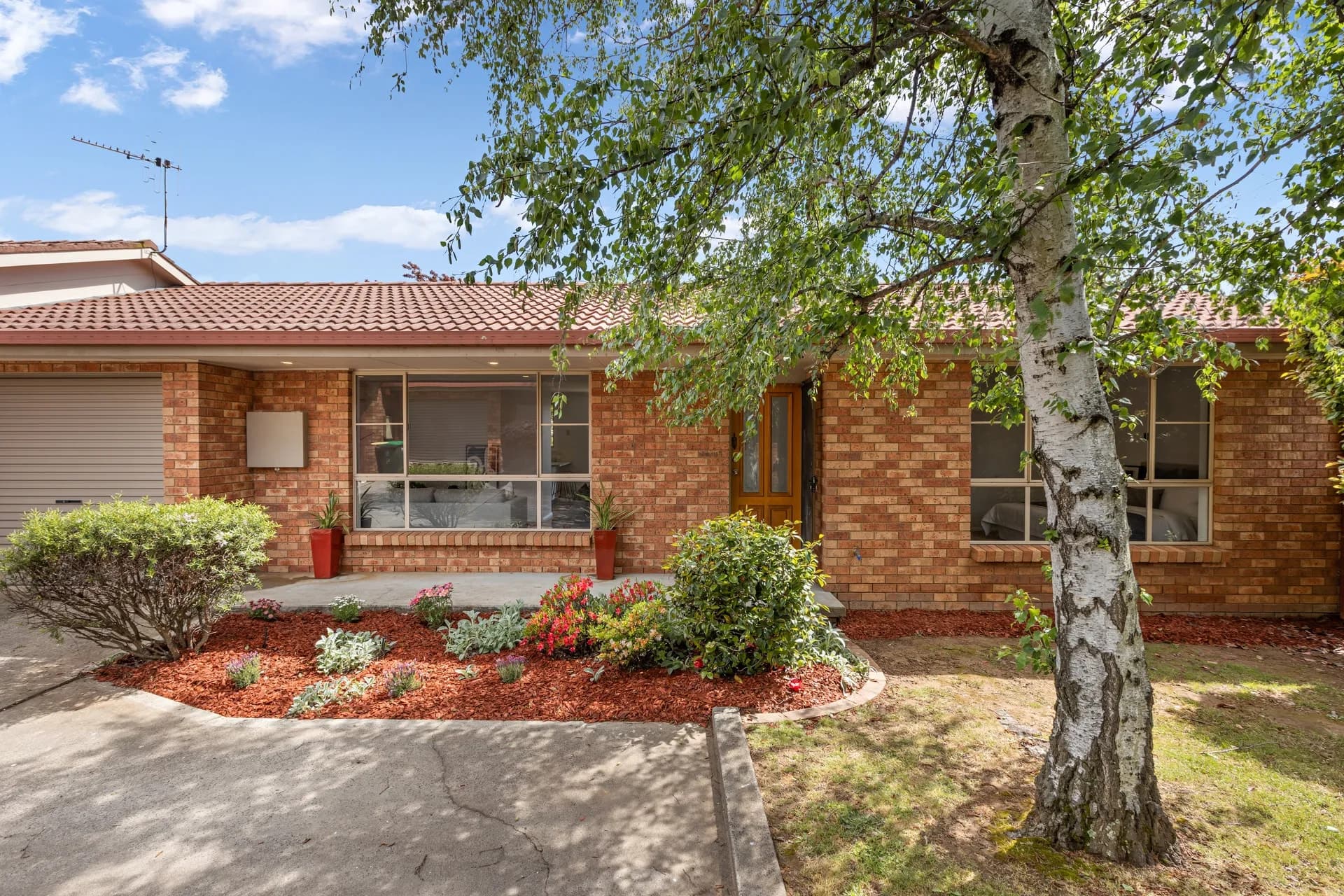 Unit 2/382 Peisley Street, Orange - Image 1