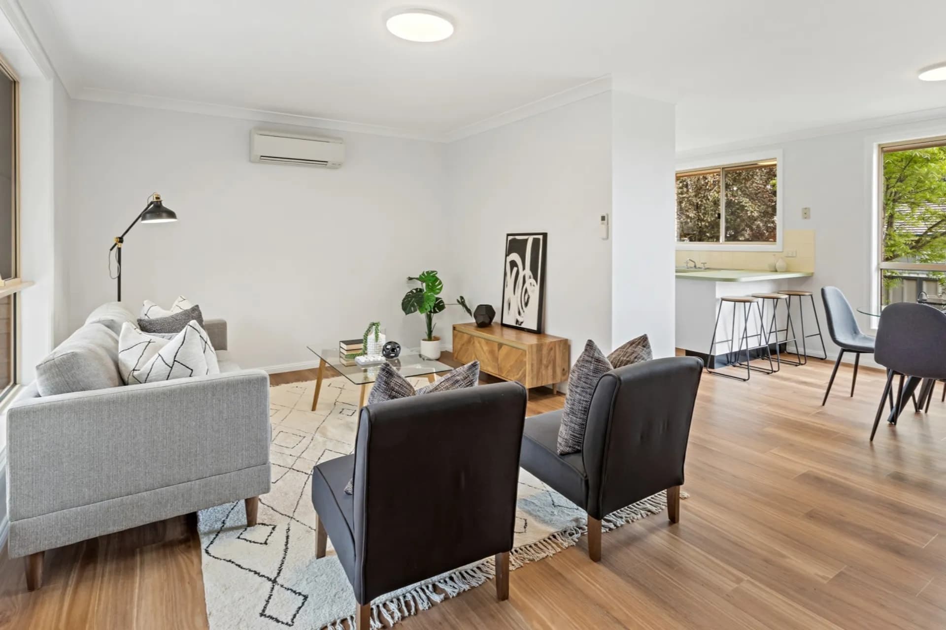Unit 2/382 Peisley Street, Orange - Thumbnail 2