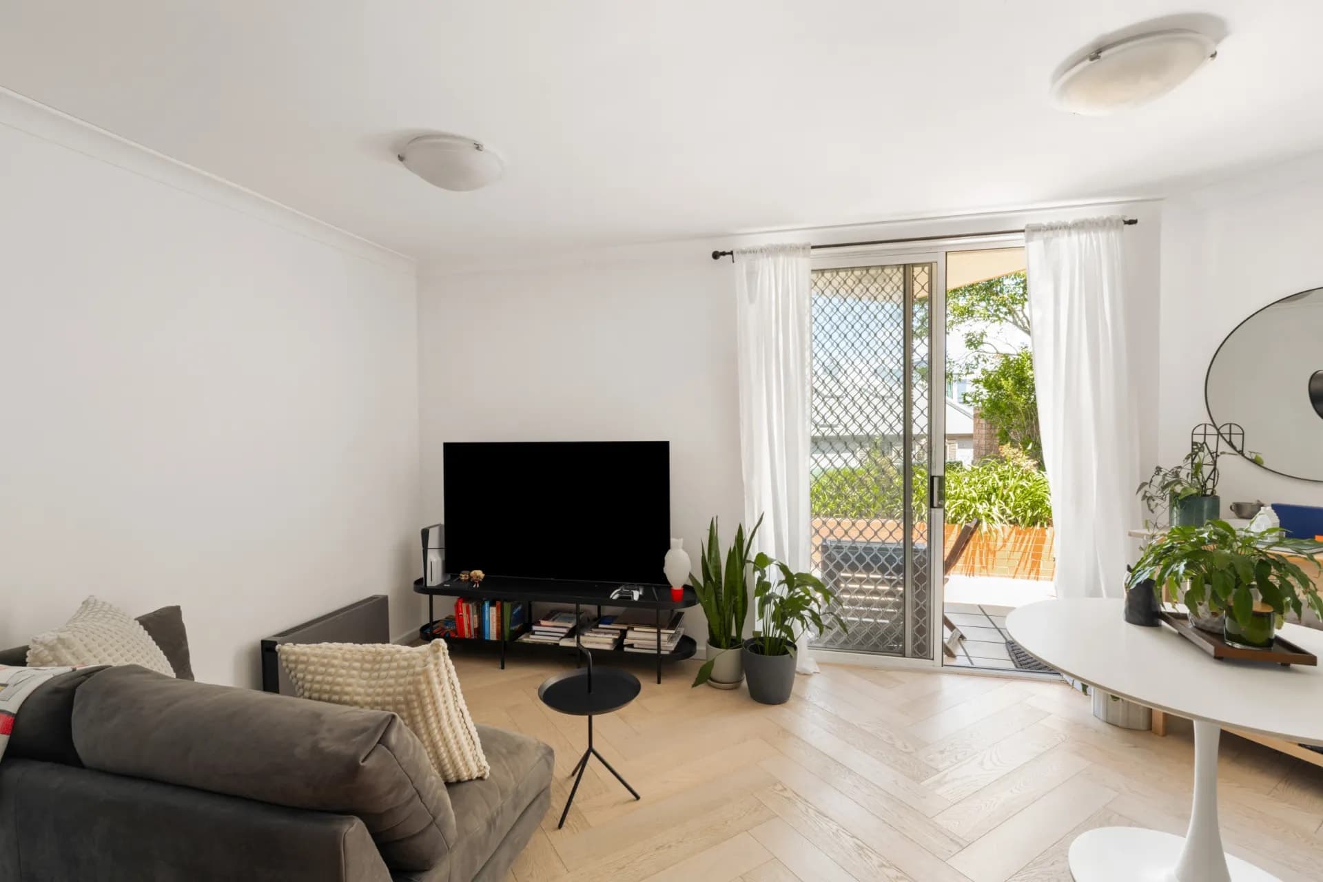16/57 Craigend Street, Darlinghurst - Image 1