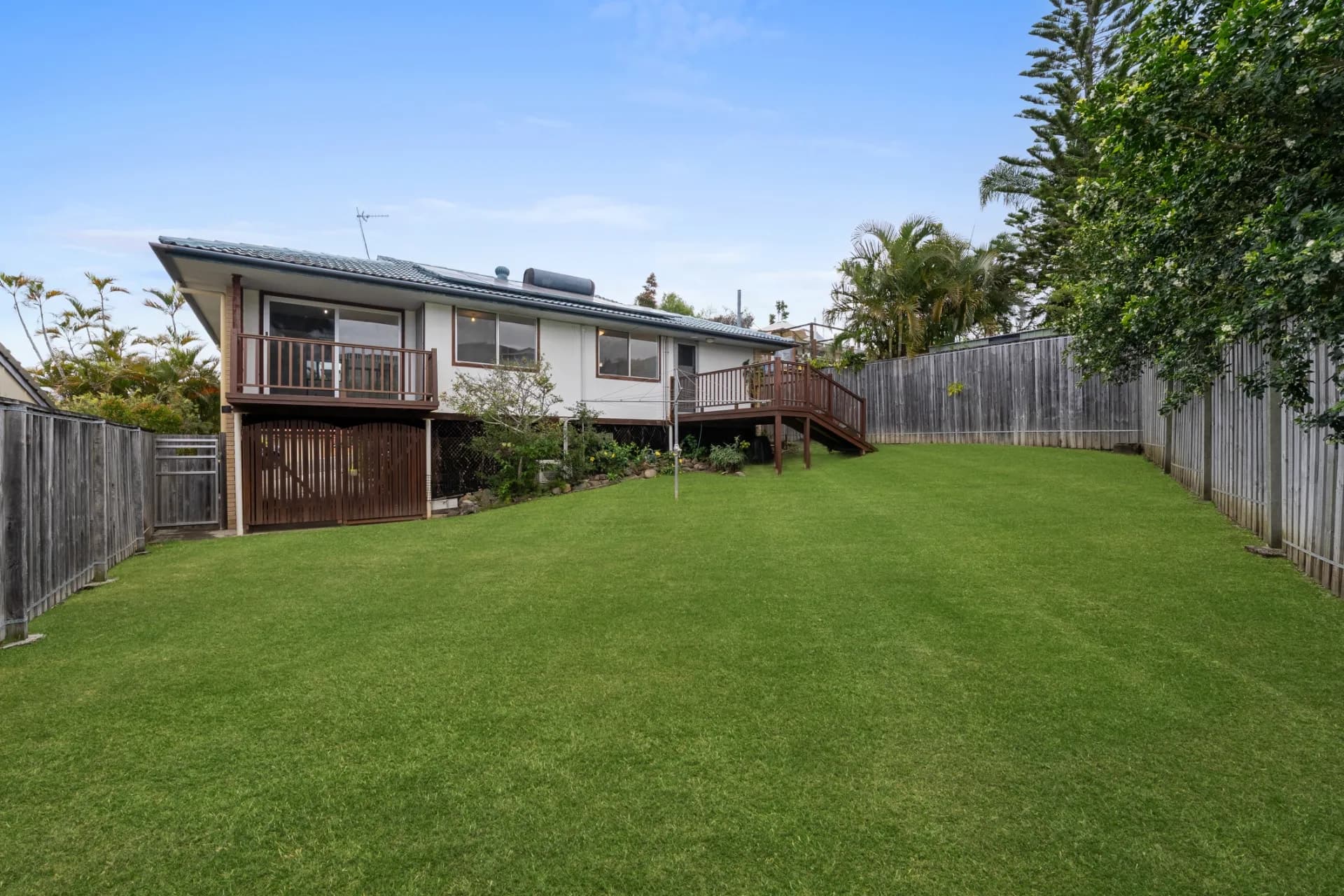 39 Pilliga Street, Southport - Image 1