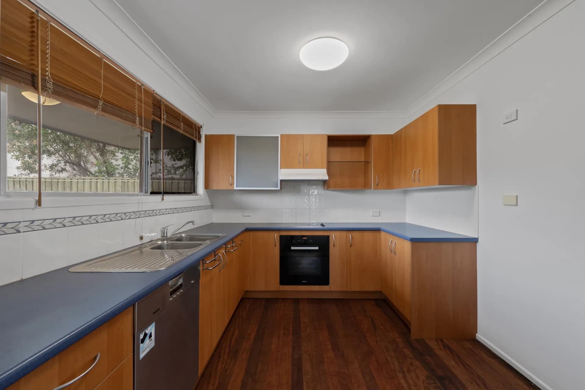 39 Pilliga Street, Southport - Thumbnail 5