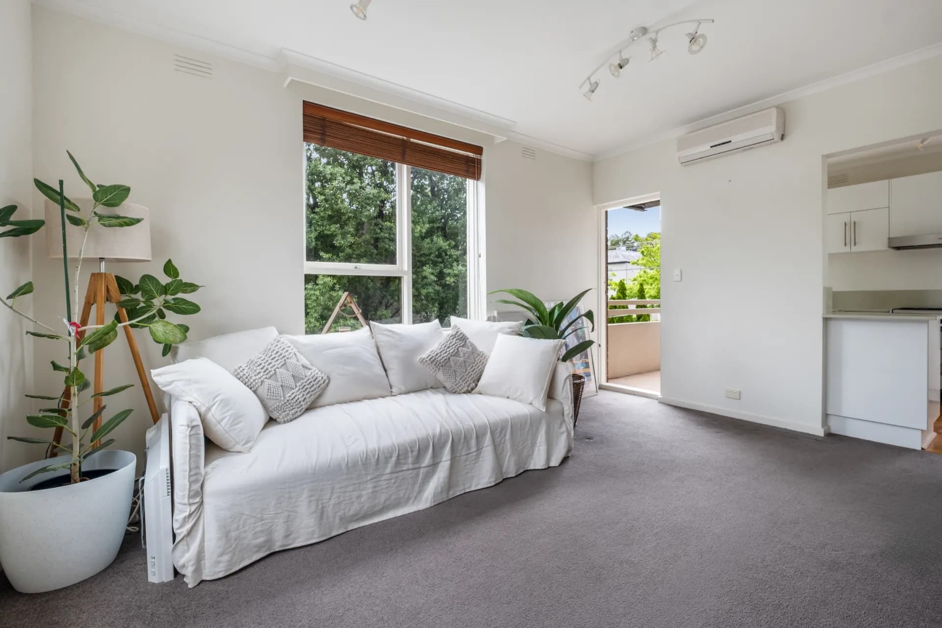 4/50 Denbigh Road, Armadale - Thumbnail 2