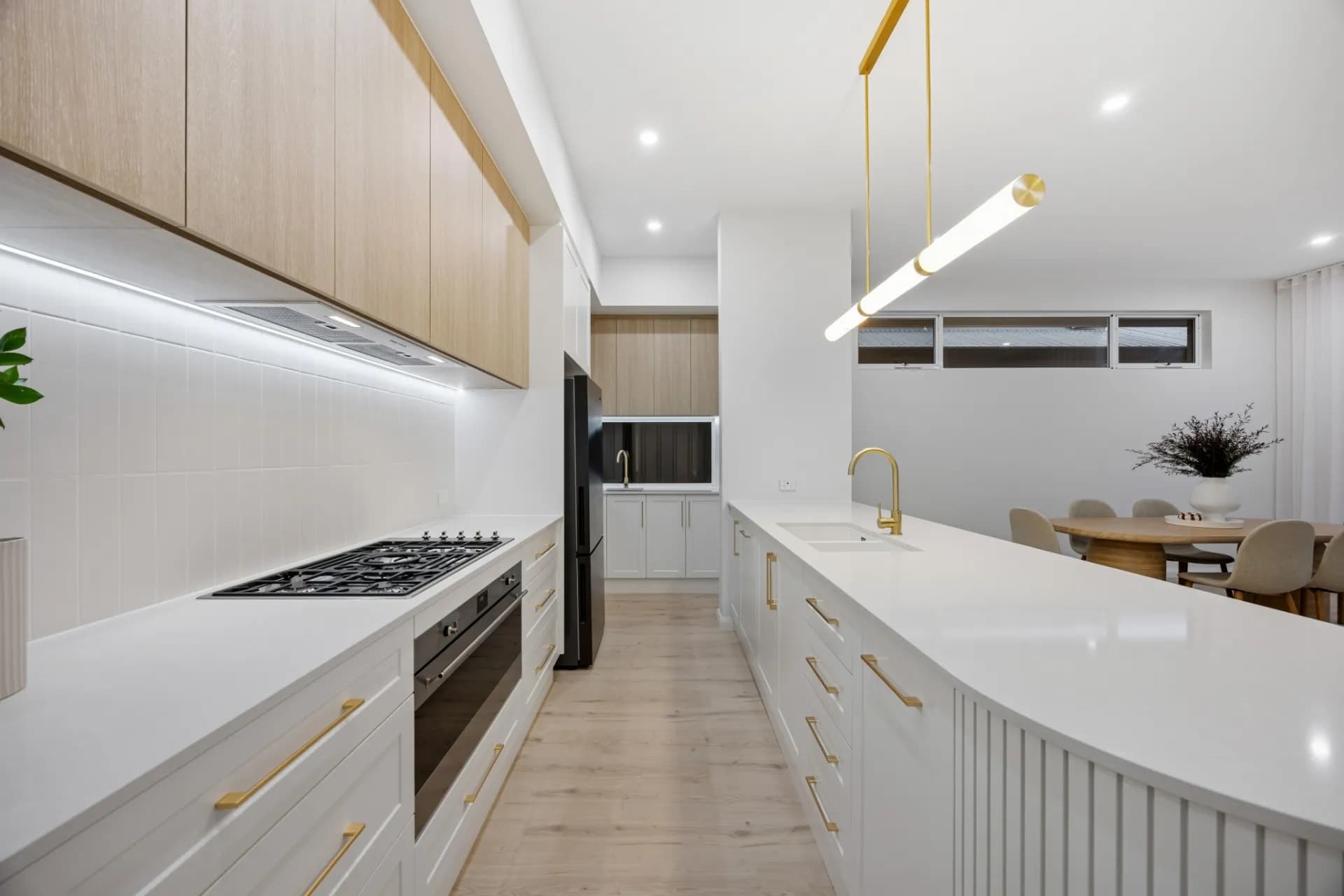 11A Pine Lodge Crescent, Grange., Grange - Thumbnail 2