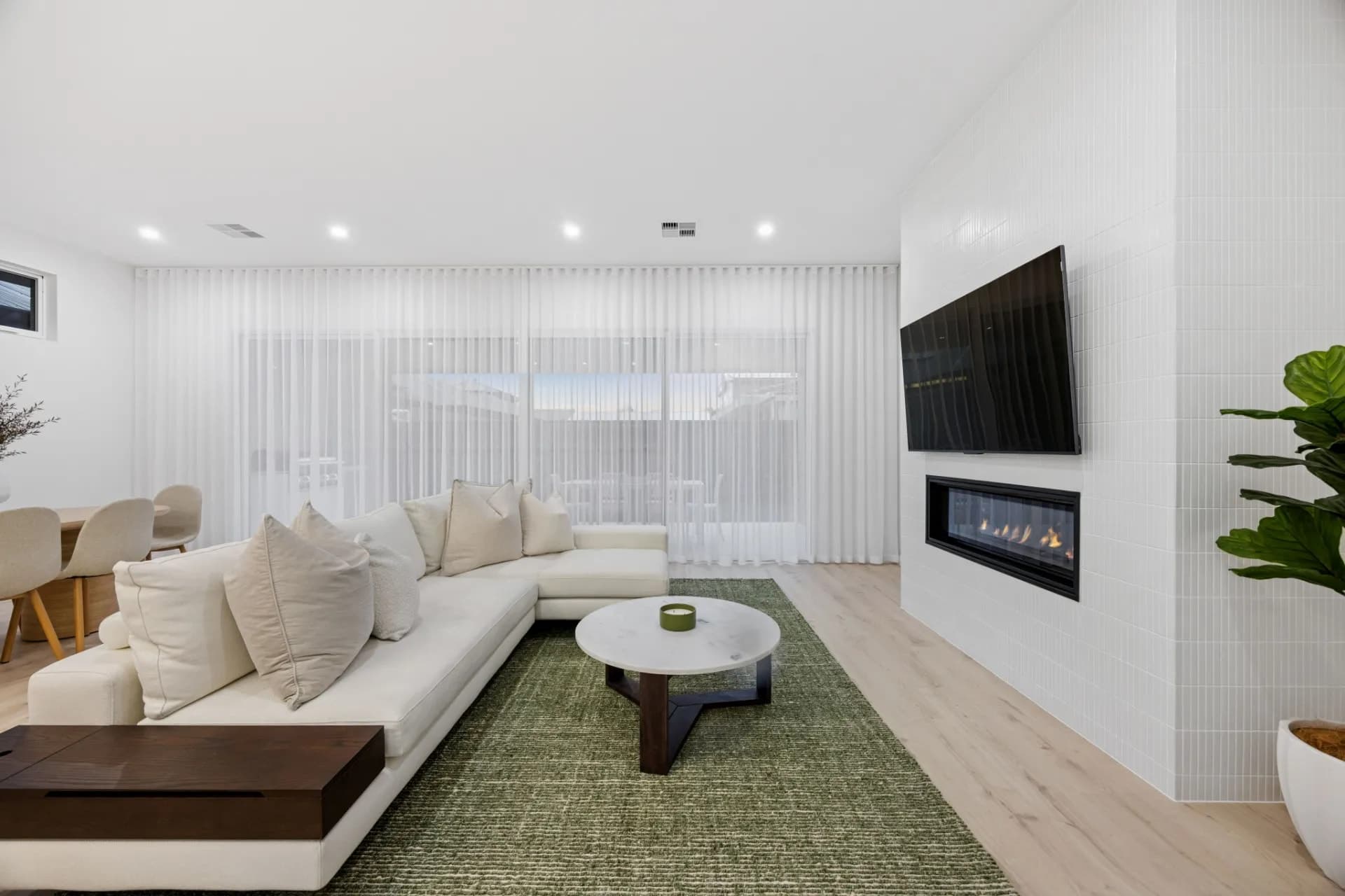 11A Pine Lodge Crescent, Grange., Grange - Thumbnail 4