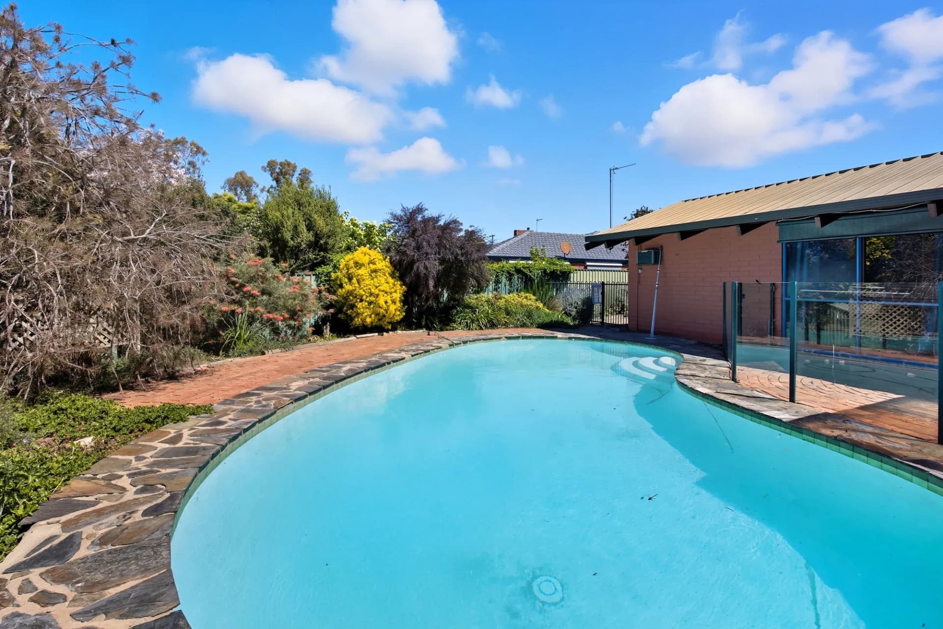 53 Balmoral Crescent, Lake Albert - Thumbnail 5