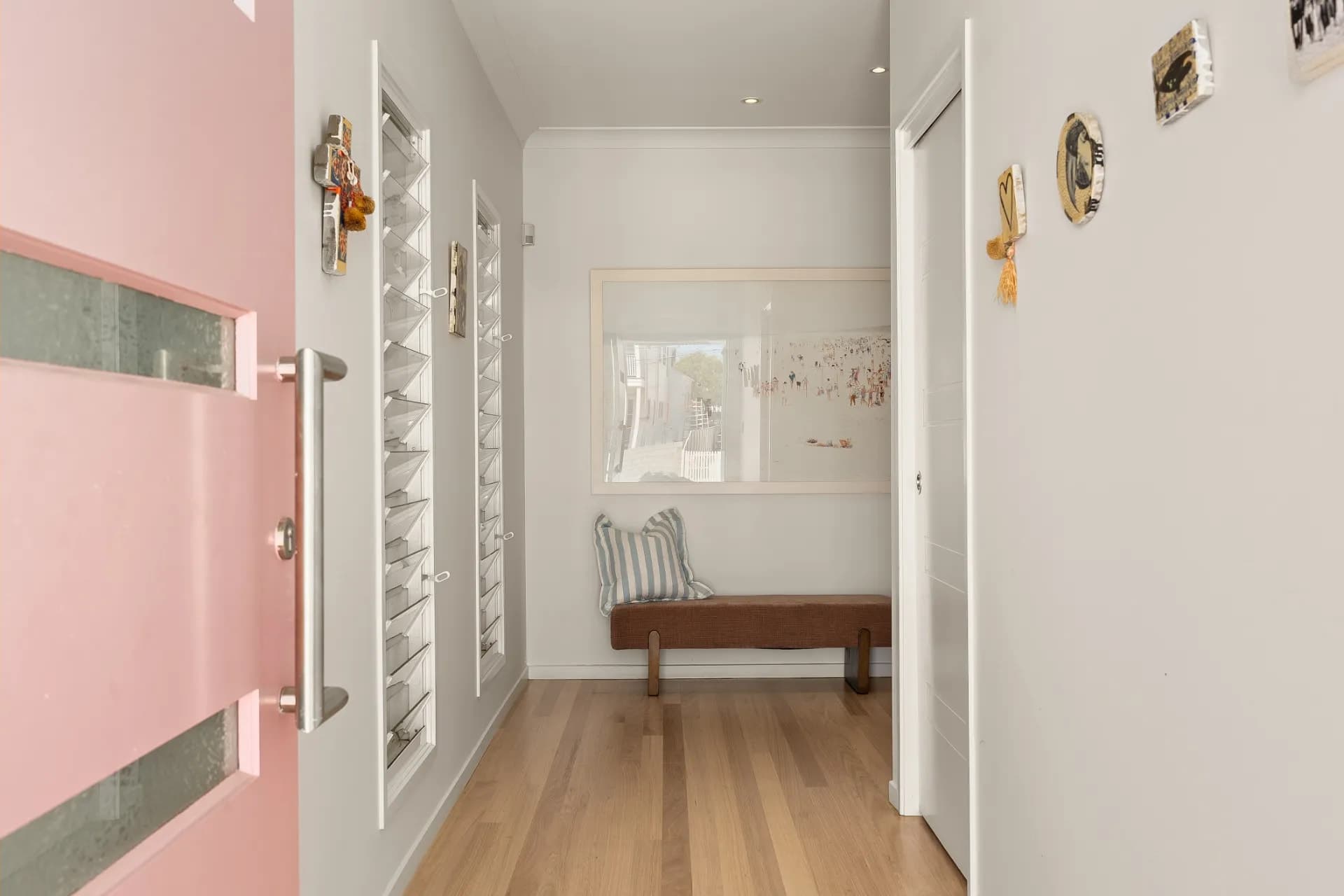 28 Twelfth Avenue, Brighton - Thumbnail 3