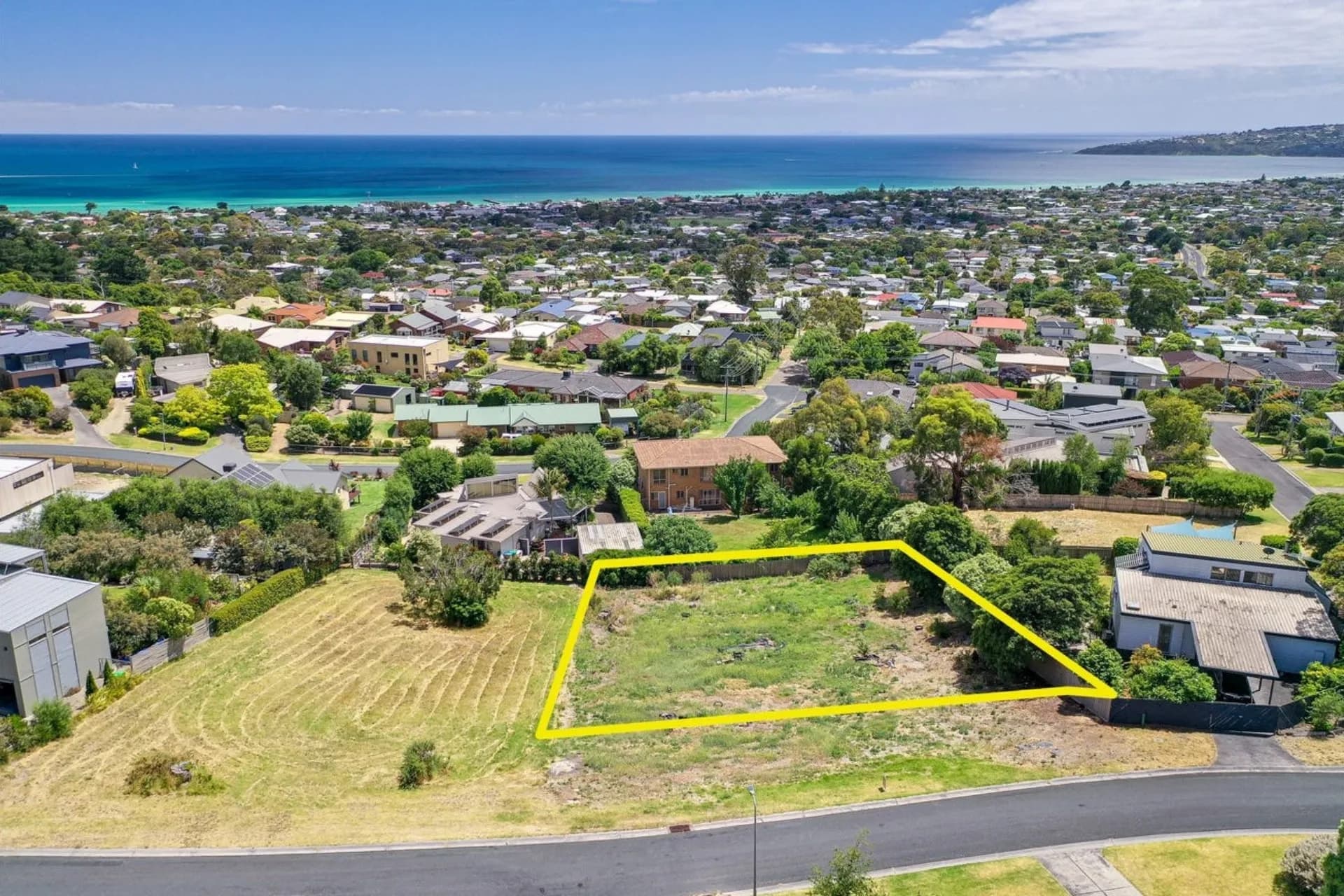 2 Somerset Drive, Dromana., St Kilda East - Thumbnail 4
