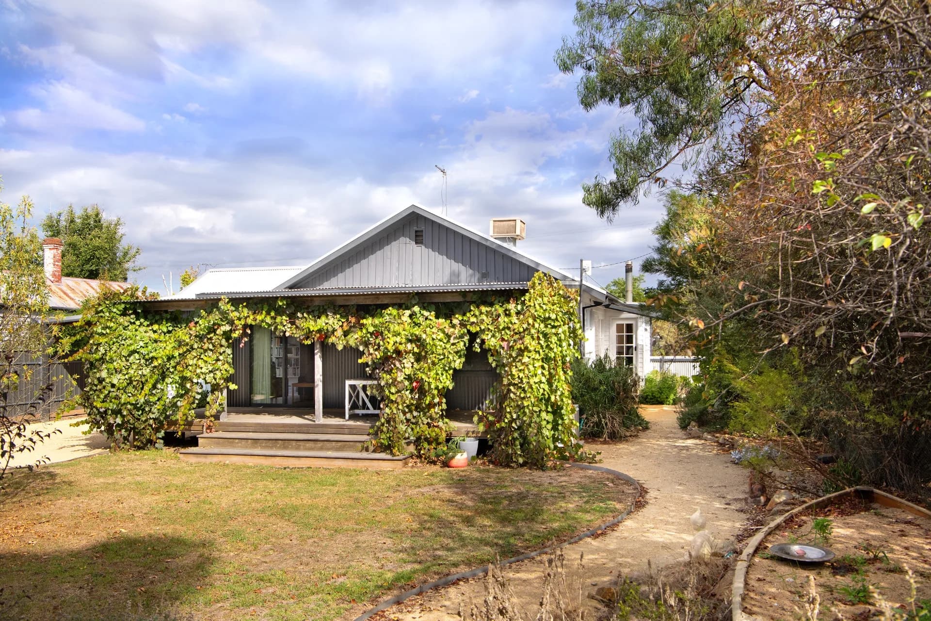 7 Wyndham Street, Newstead - Thumbnail 2