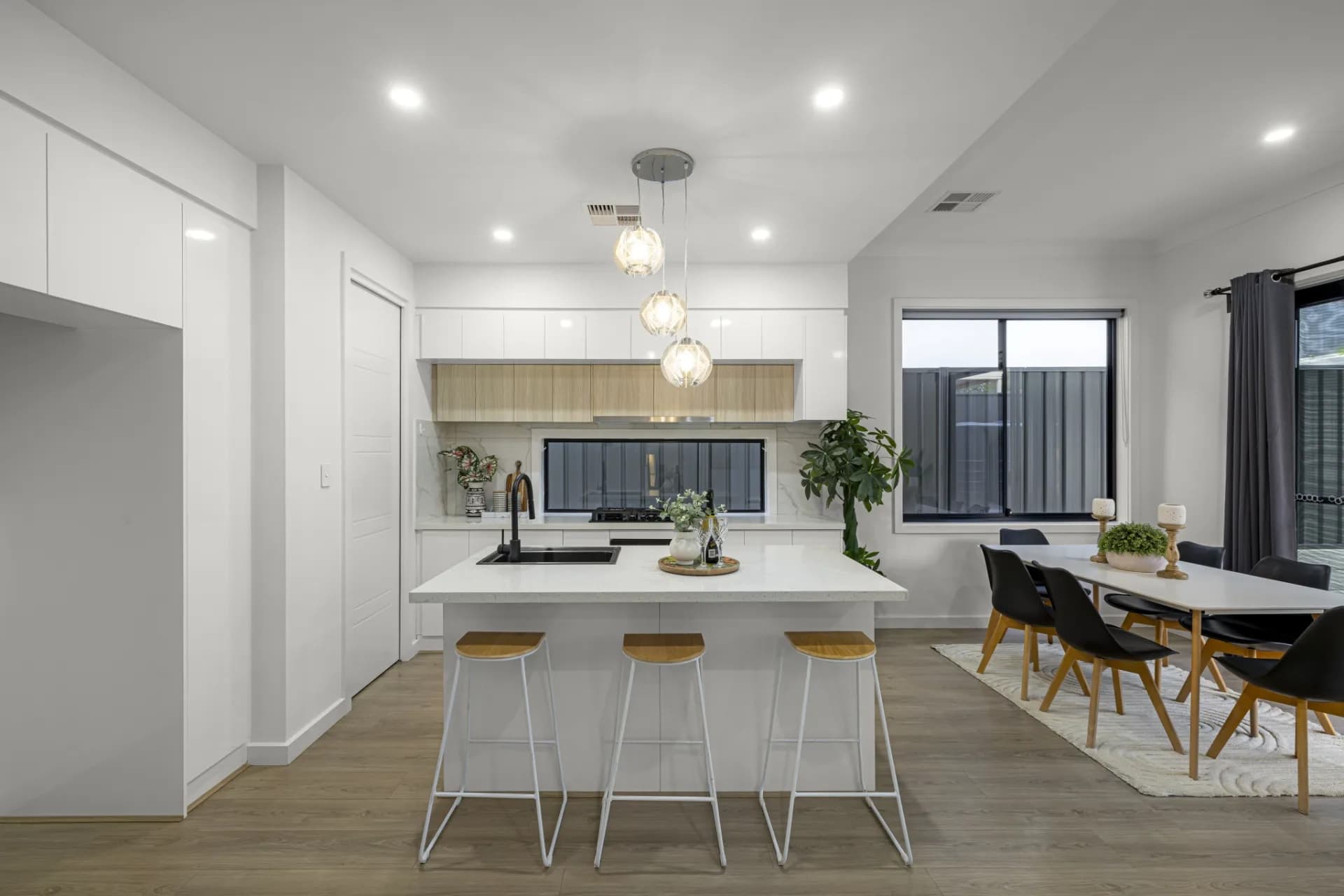 97 Murrell Road, Modbury Heights - Thumbnail 4