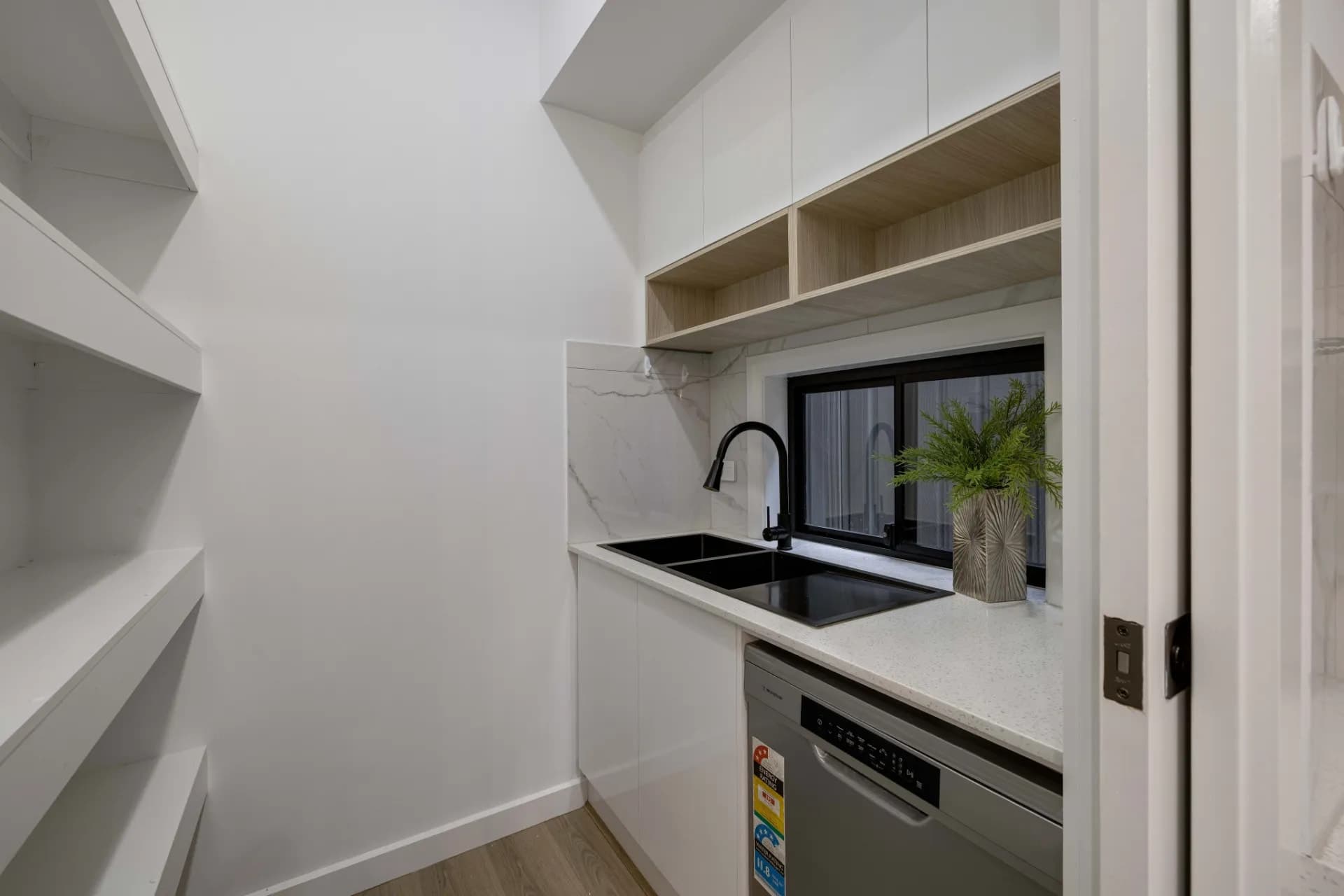 97 Murrell Road, Modbury Heights - Thumbnail 6