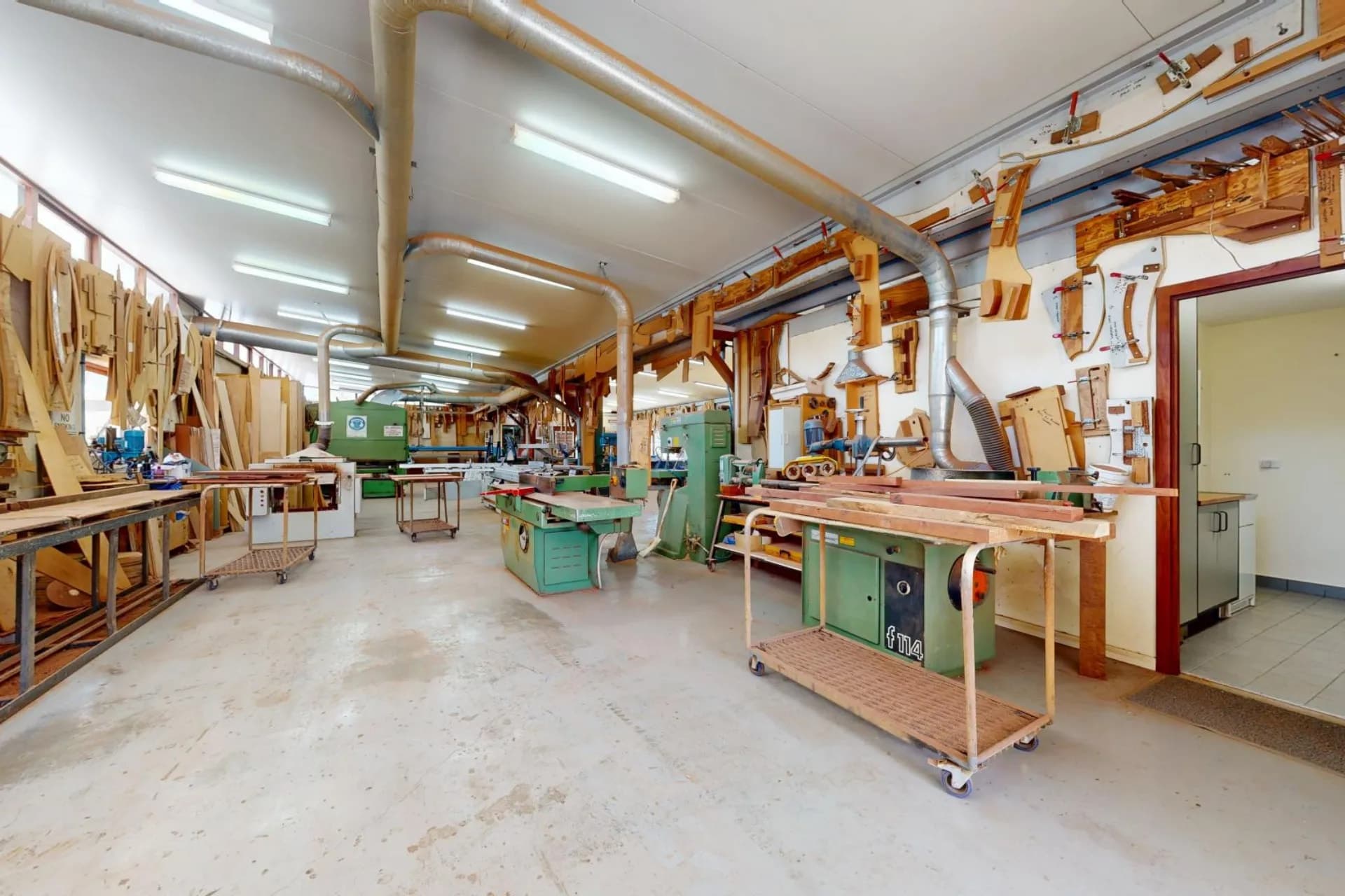 5702 Caves Road, Burnside - Thumbnail 3