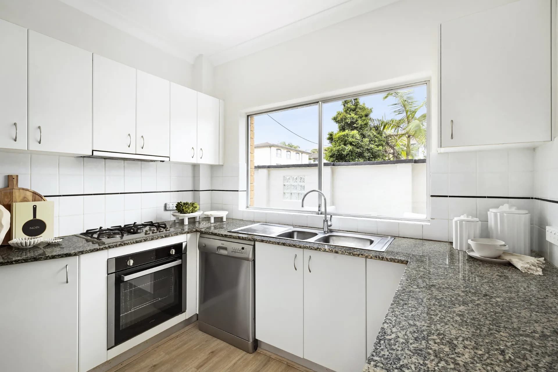 1/4 Wetherill Street, Narrabeen., Narrabeen - Thumbnail 4